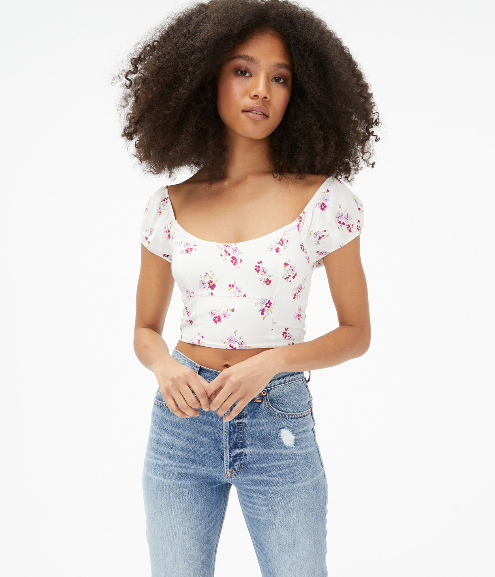 Floral Laced-Back Puff Sleeve Crop Top