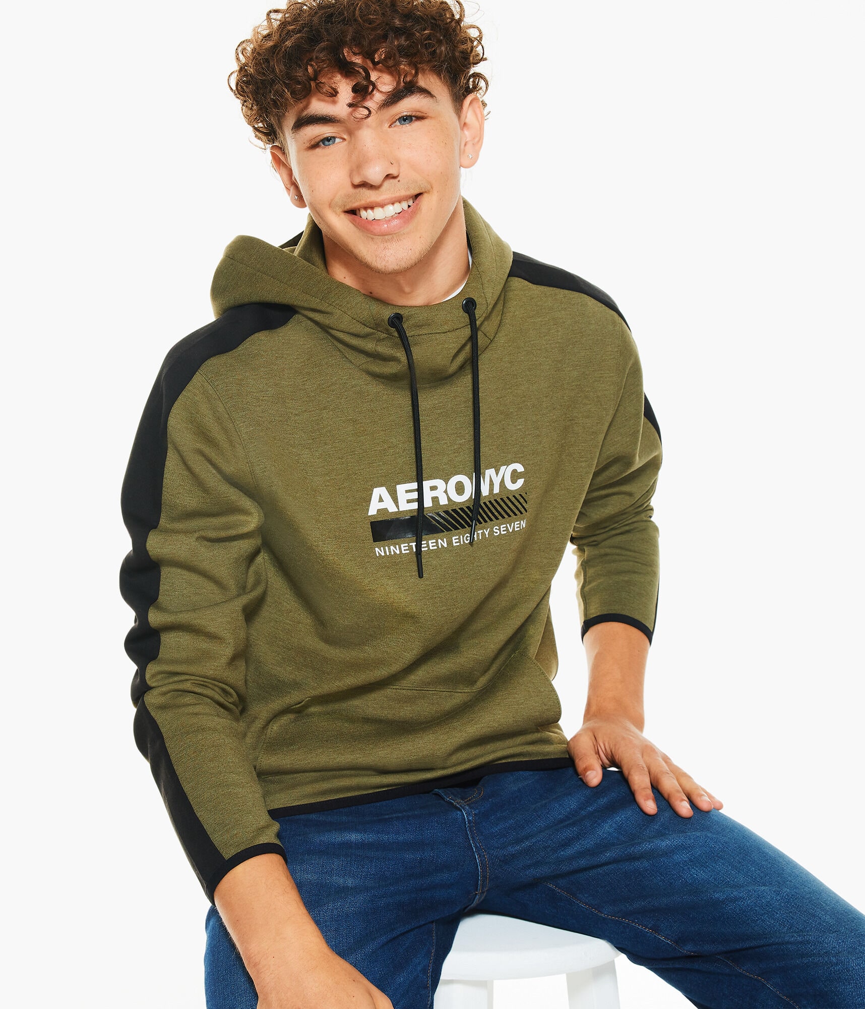 Aero MVMNT Tech Fleece Hoodie