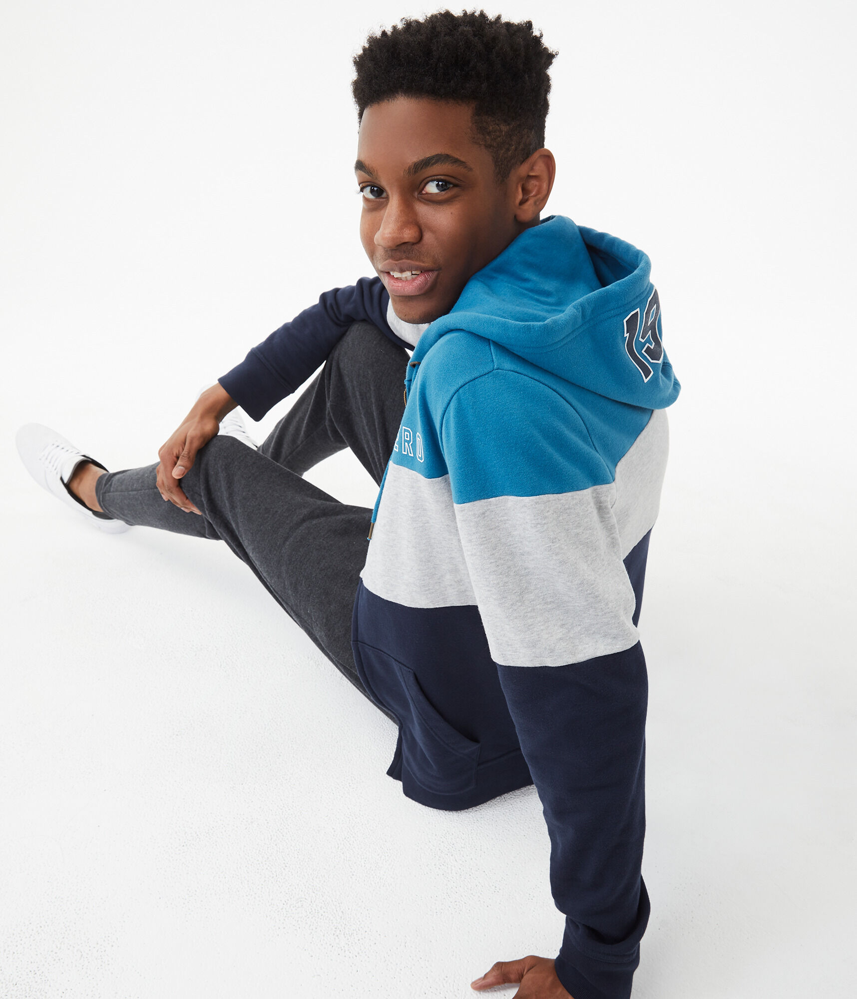 Aero Logo Colorblocked Full-Zip Hoodie