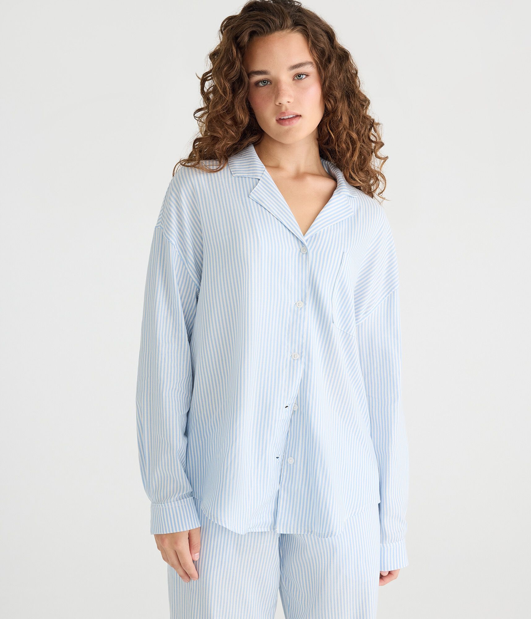 Long Sleeve Thin Stripe Sleep Shirt