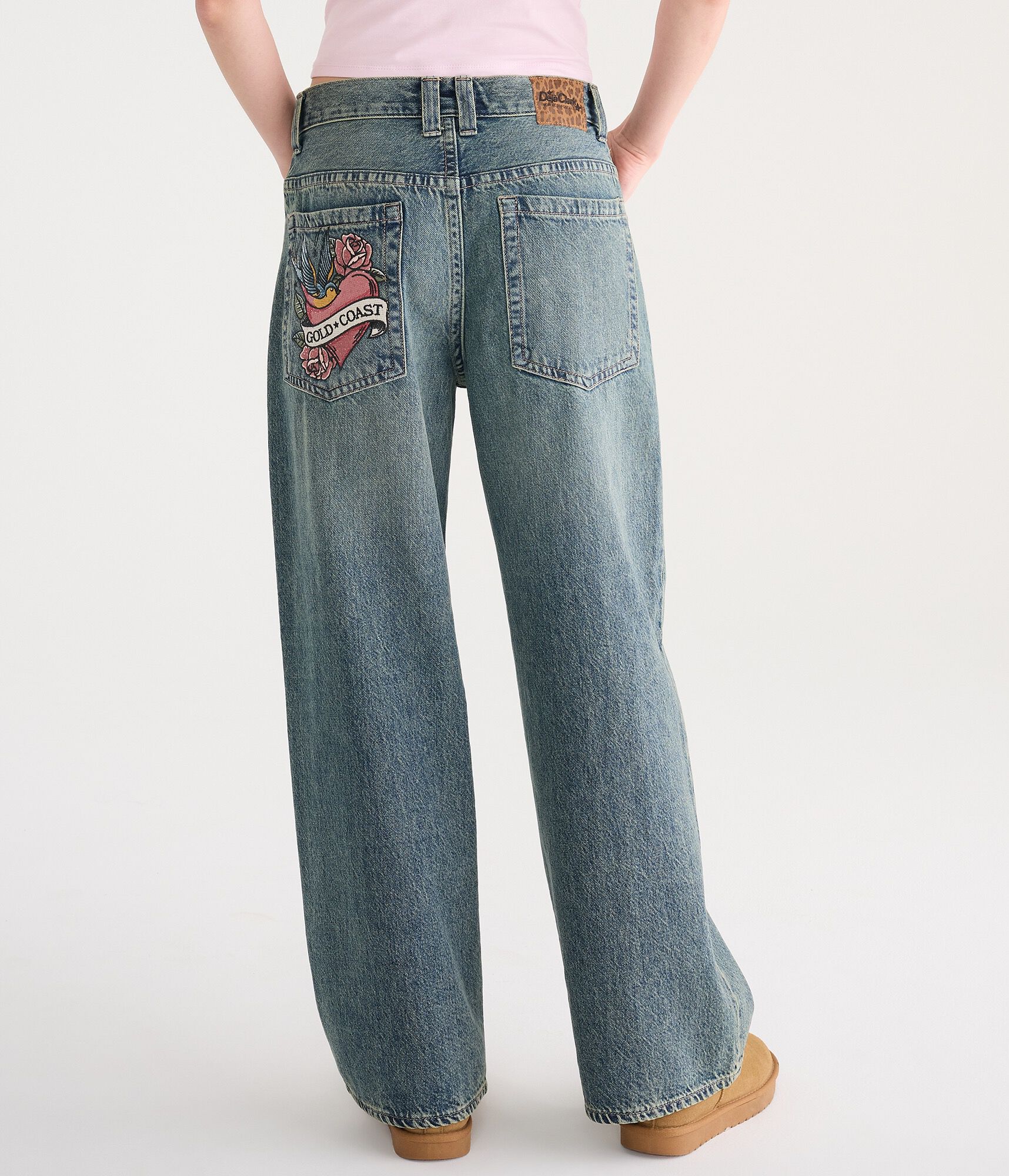 D&eacute;j&agrave; For Aero Low-Rise Super Baggy Gold Coast Jean