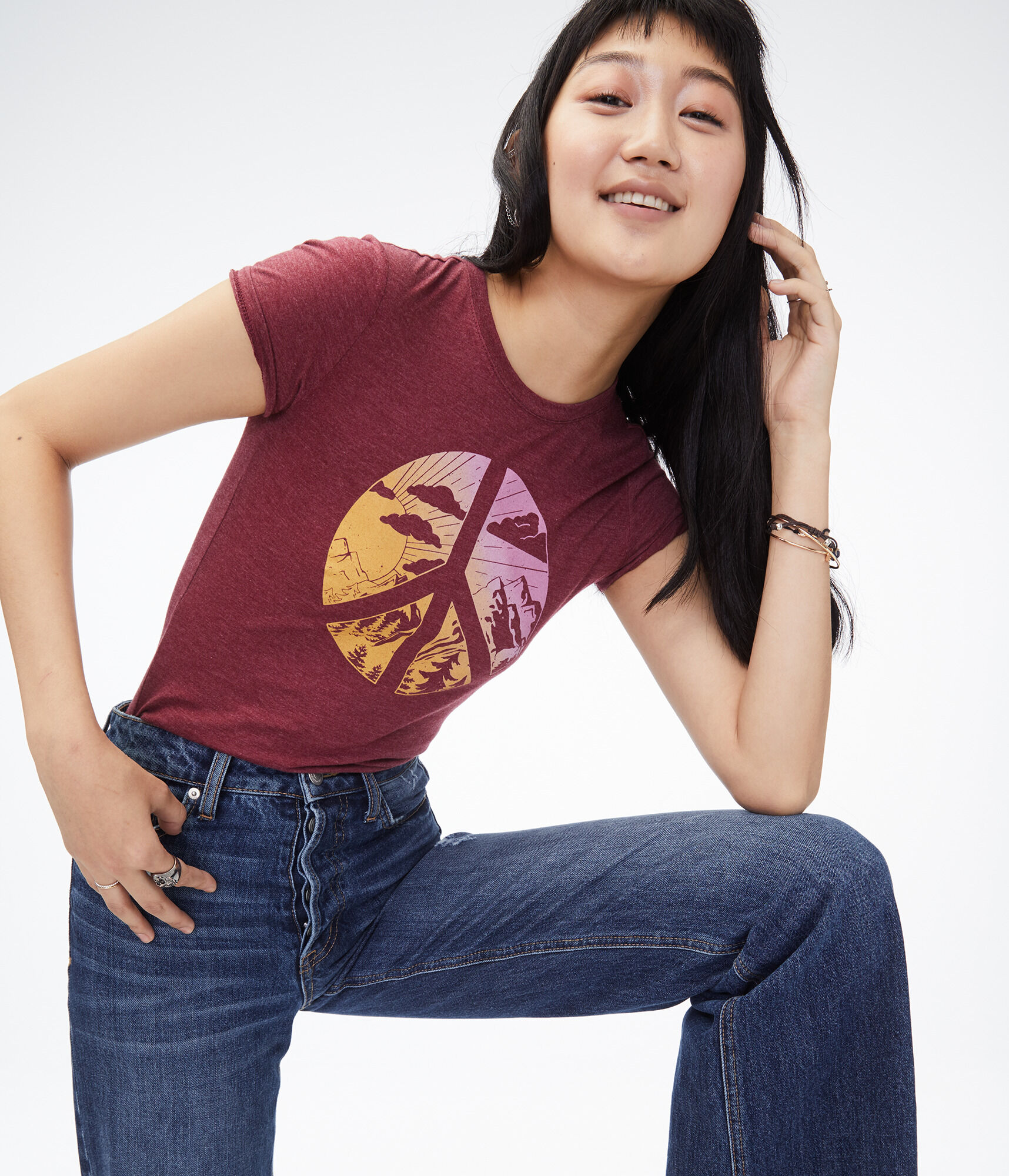 Mountain Peace Sign Graphic Tee***