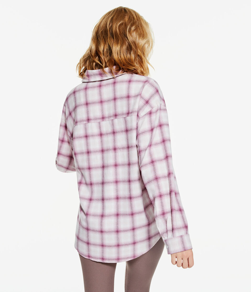 Long Sleeve Oversized Plaid Flannel Button-Down Shirt