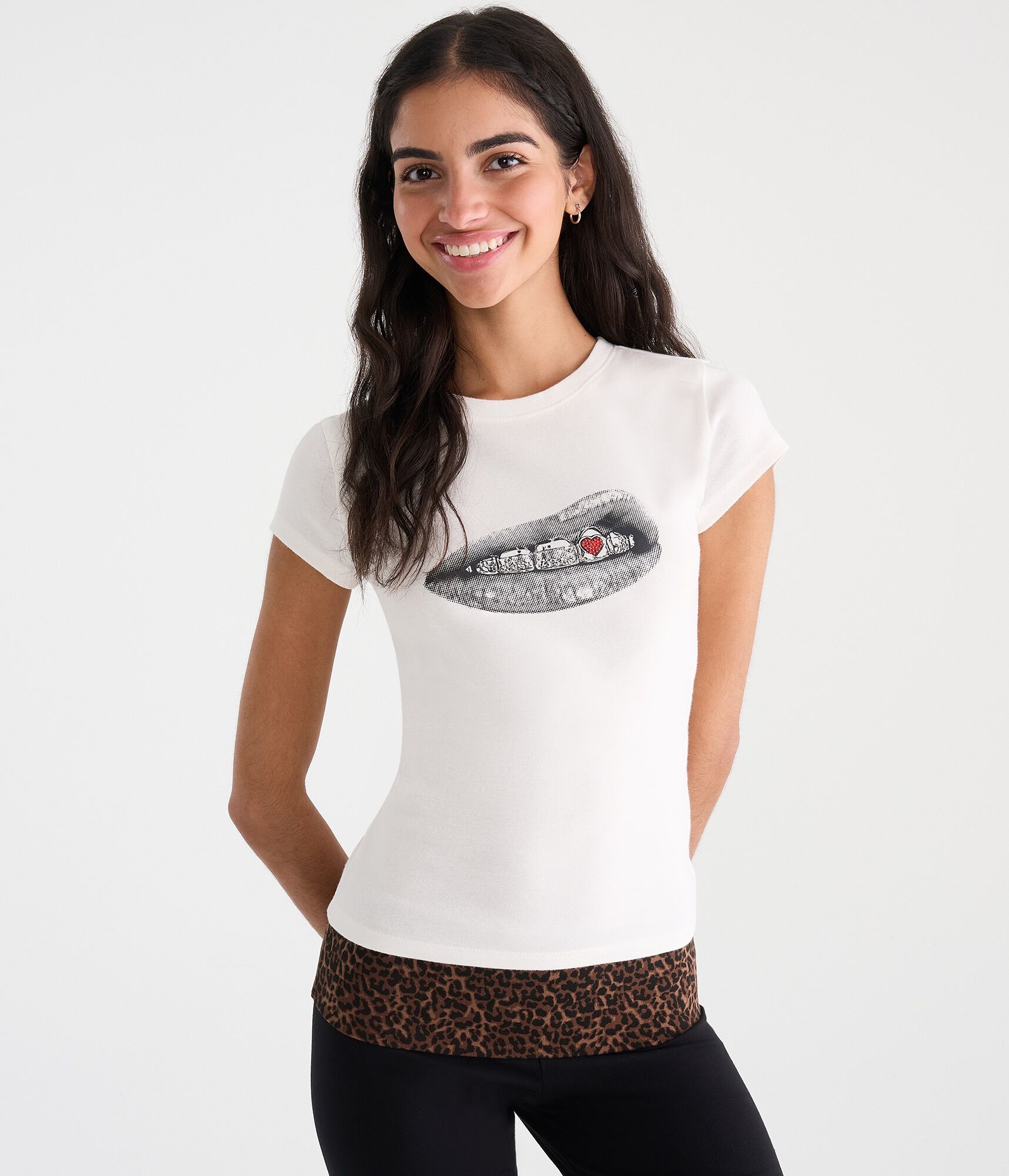 D&eacute;j&agrave; For Aero Rhinestone Heart Grill Graphic Baby Tee