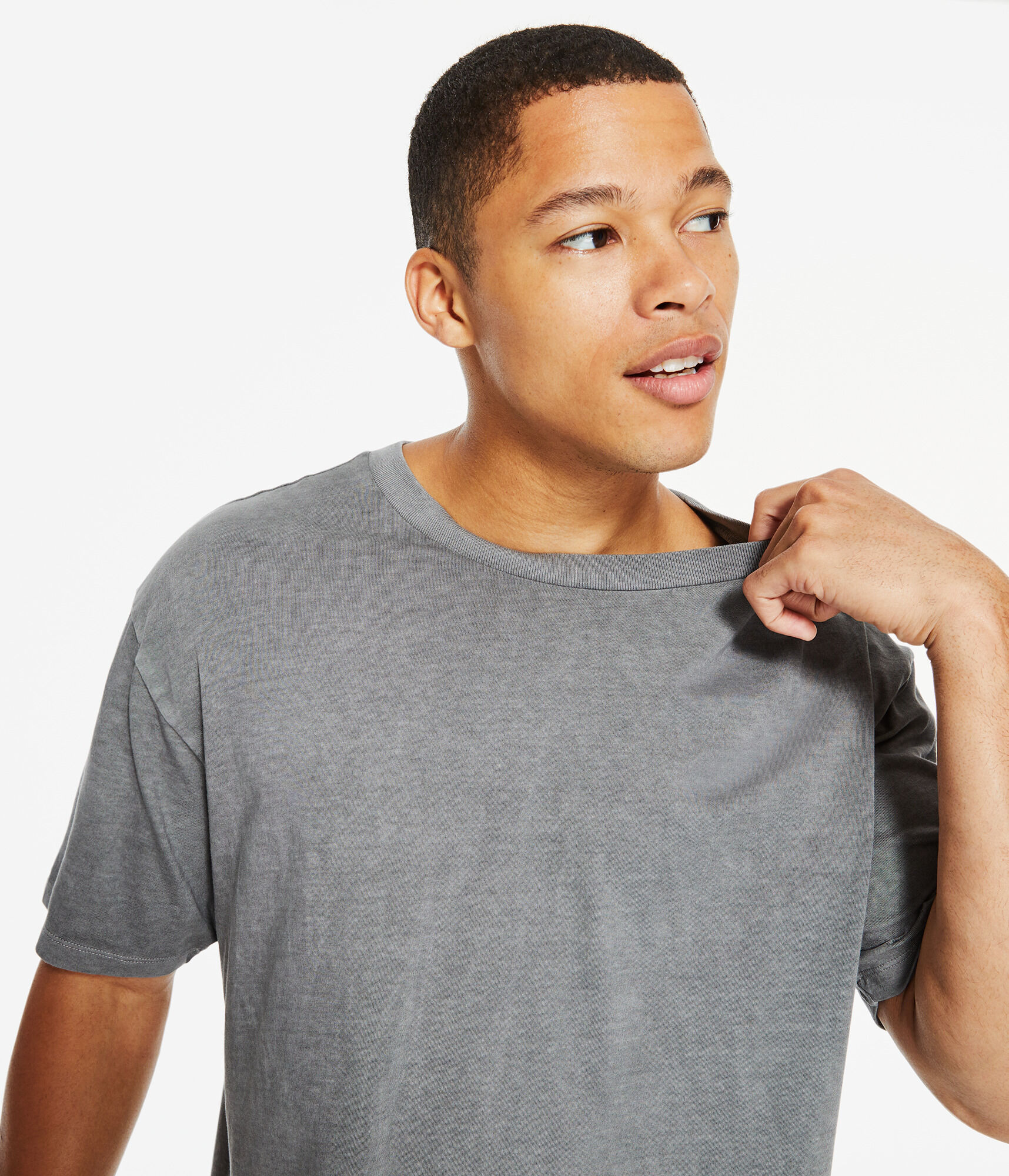 Washed Relaxed Fit Crew Tee