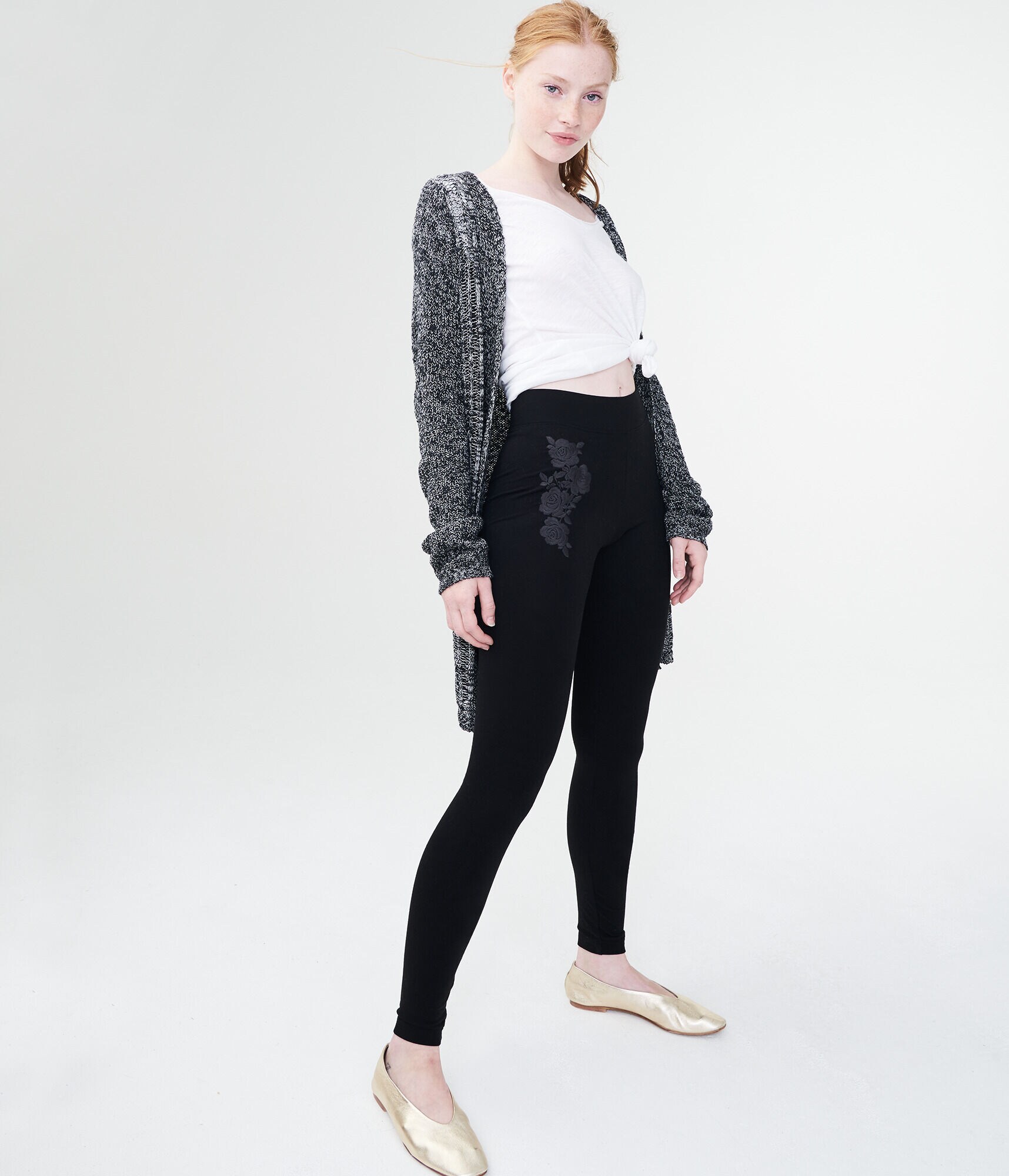 High-Waisted Embroidered Leggings