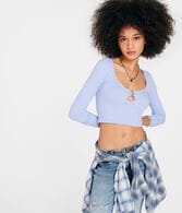 Long Sleeve Seamless Ring Keyhole Crop Top