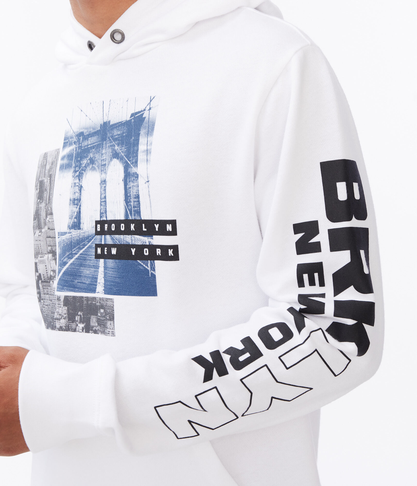 Brooklyn New York Pullover Hoodie***