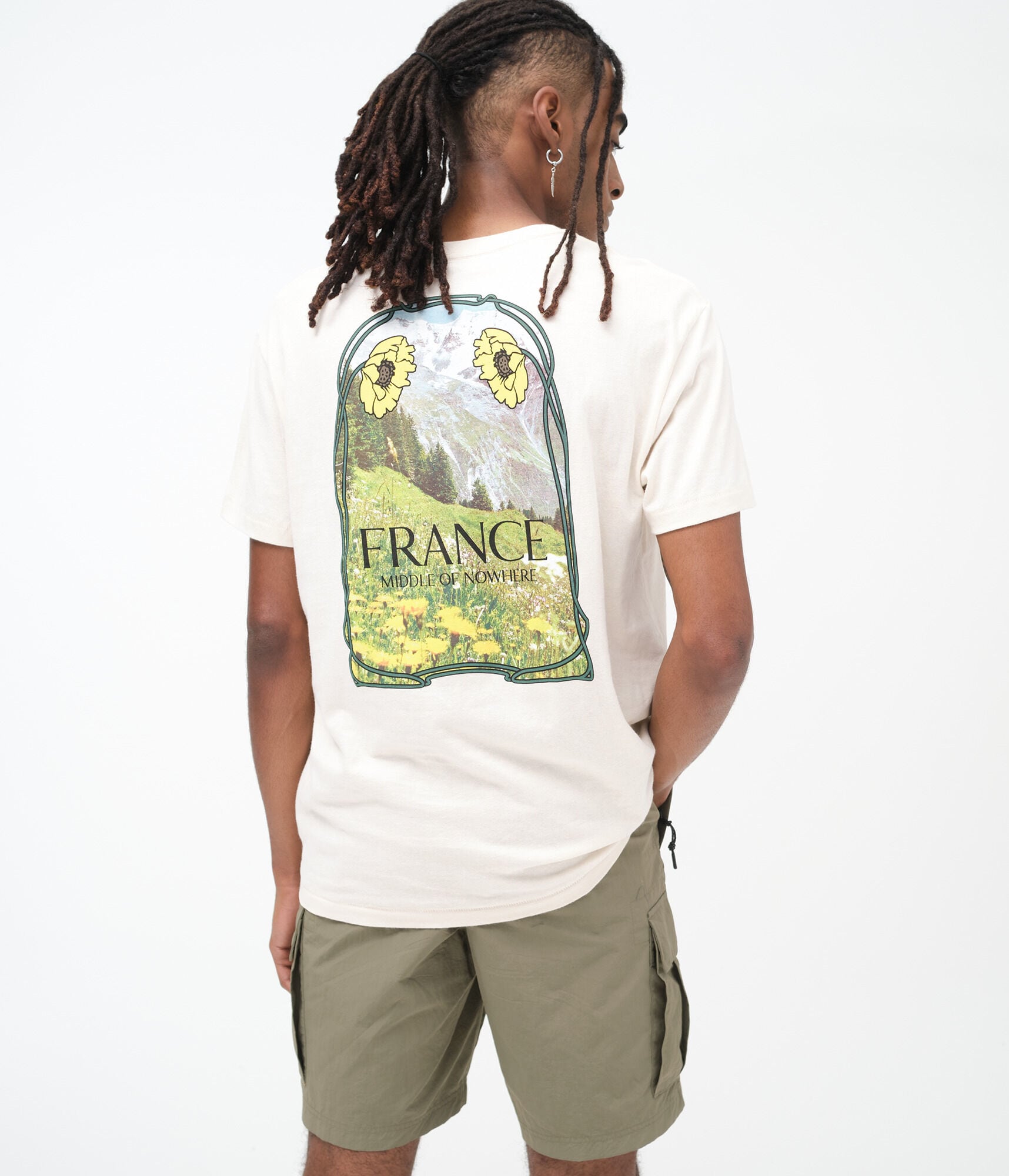 Middle Of Nowhere France Graphic Tee