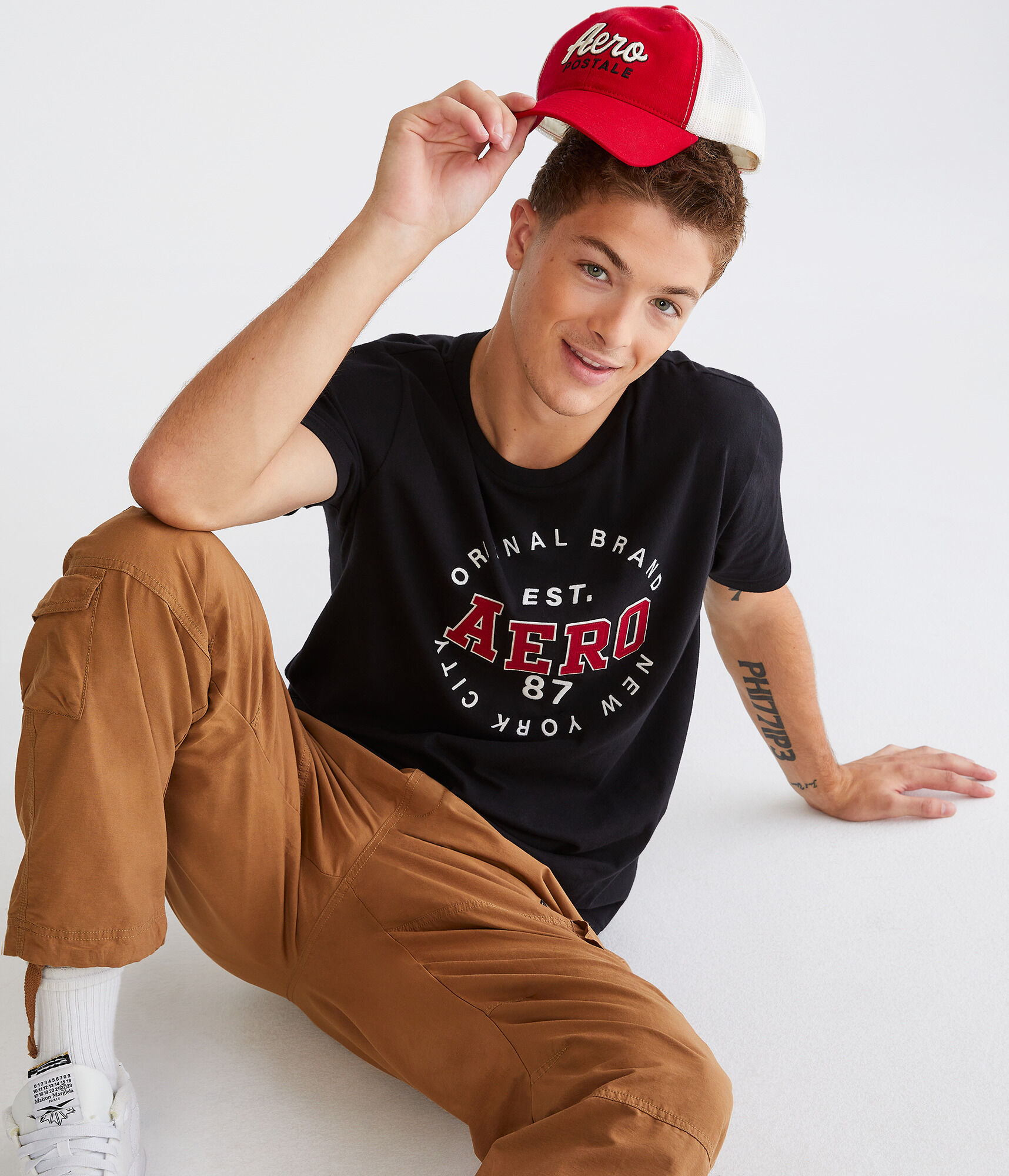 Aero Circle Logo Appliqu&eacute; Graphic Tee