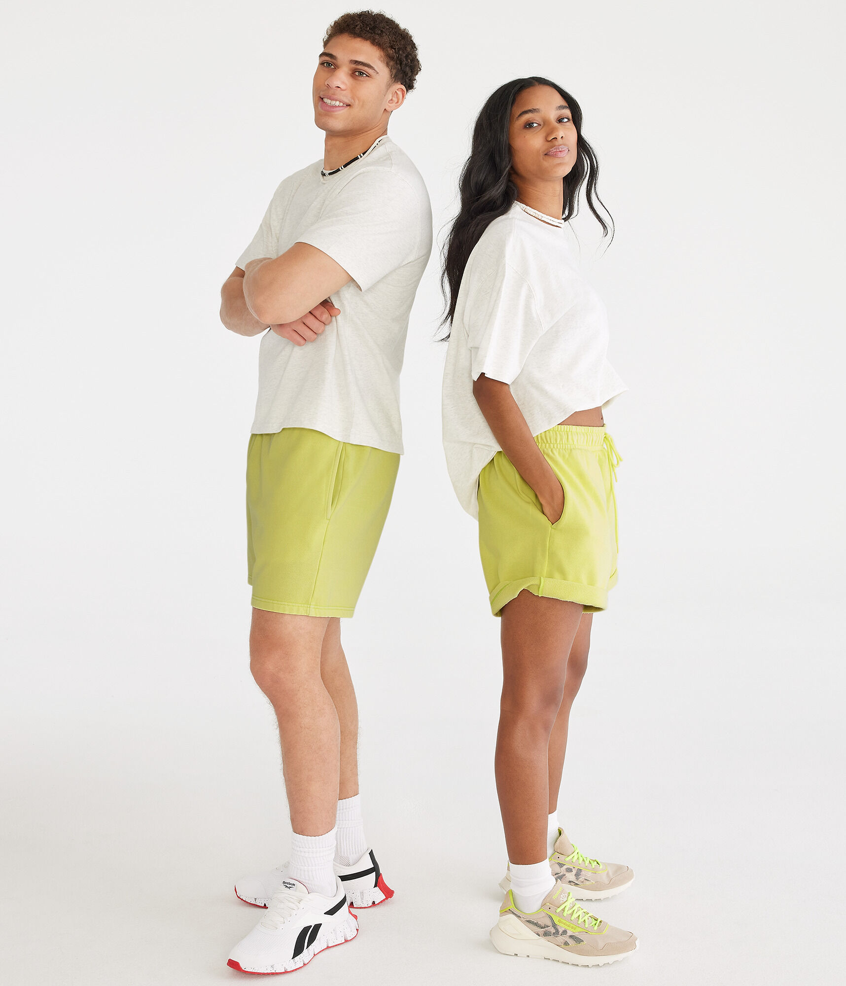 Essentials Solid Fleece Shorts 6"