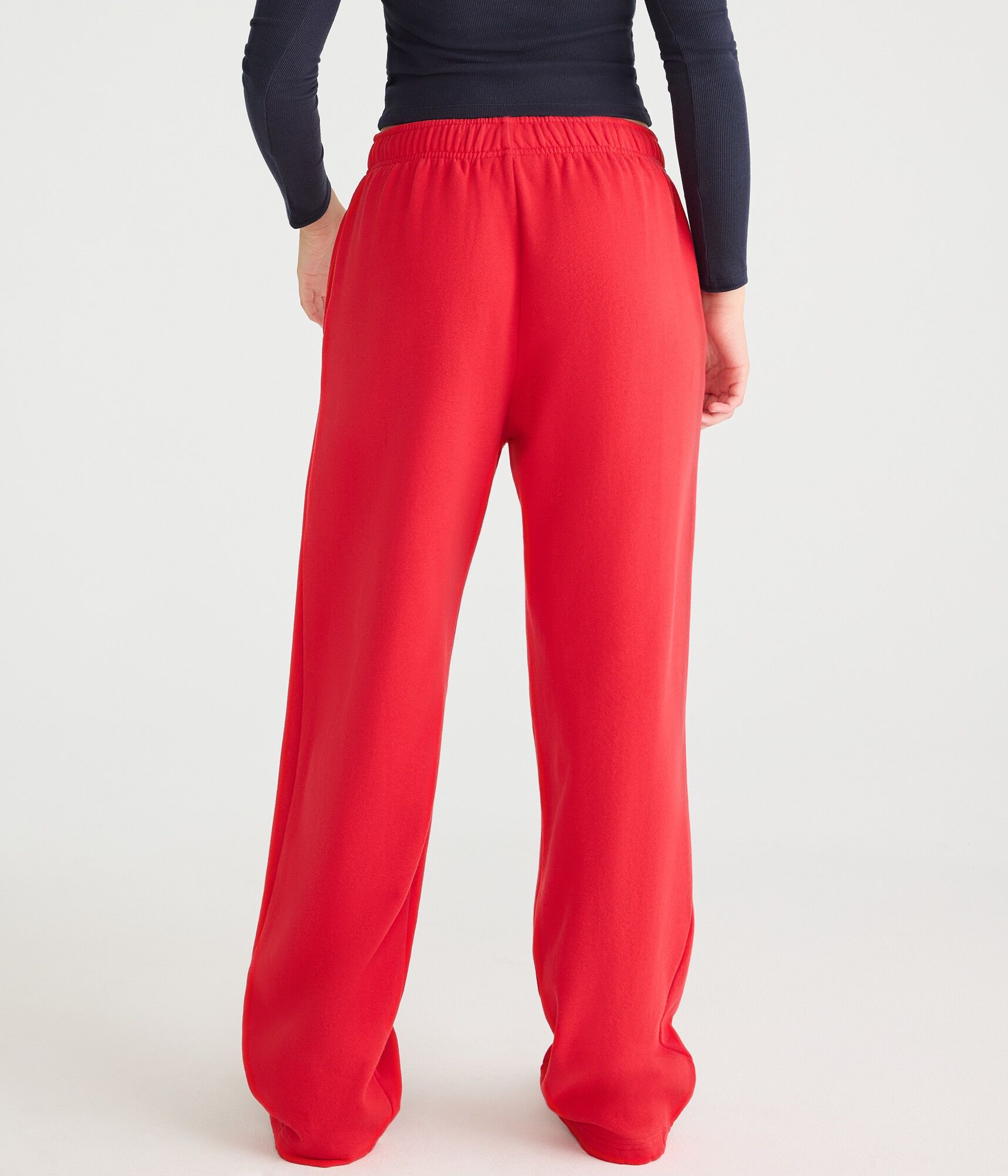 Cloud Soft Heart Patch High-Rise Straight Leg Sweatpants