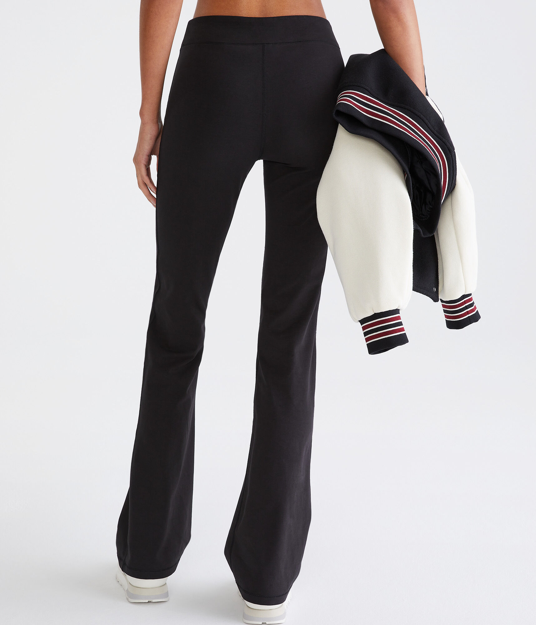 Slim Flare Low-Rise Leggings