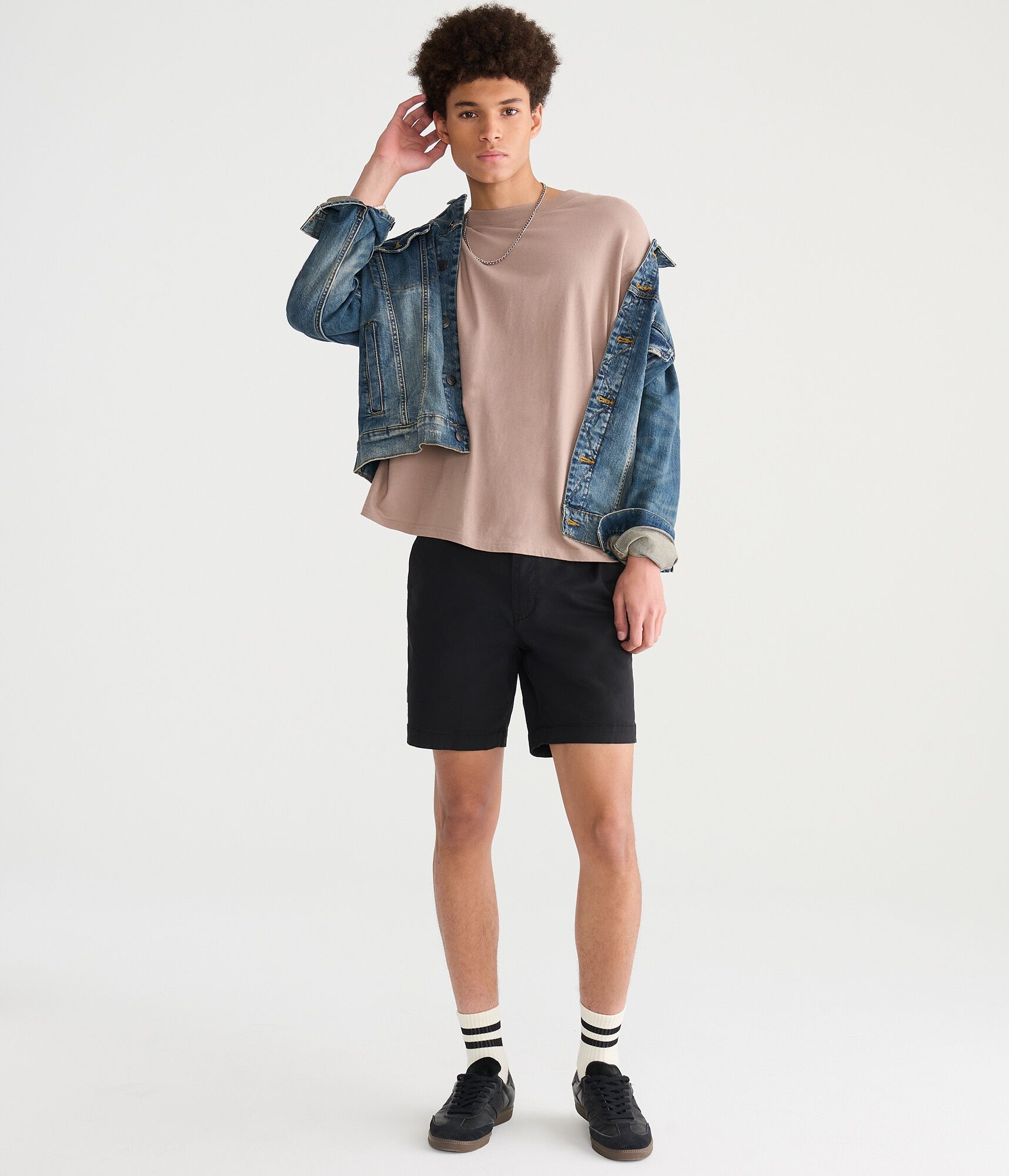 Stretch Chino Shorts 7.5"