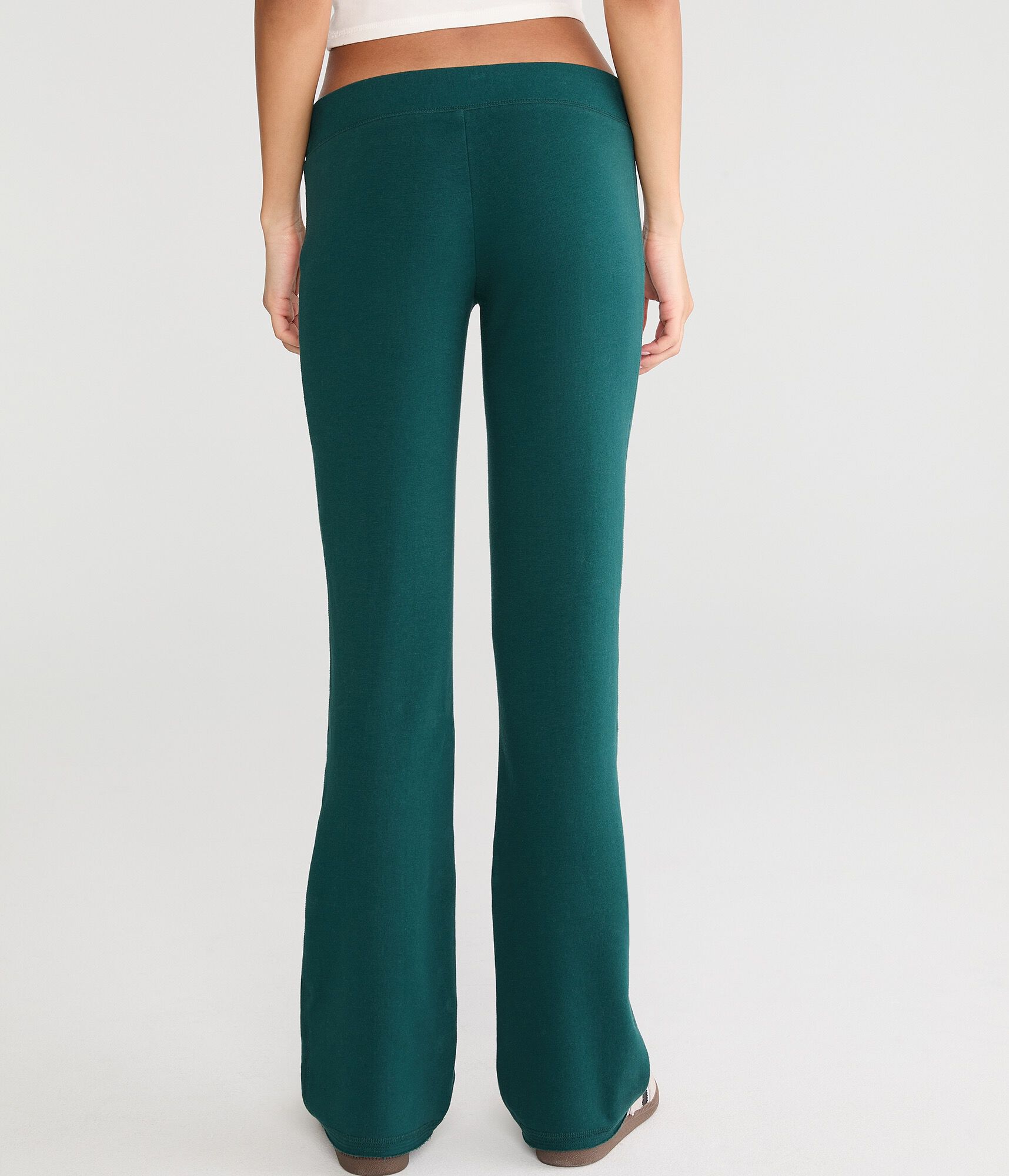 Aero West Coast Fit & Flare Sweatpants