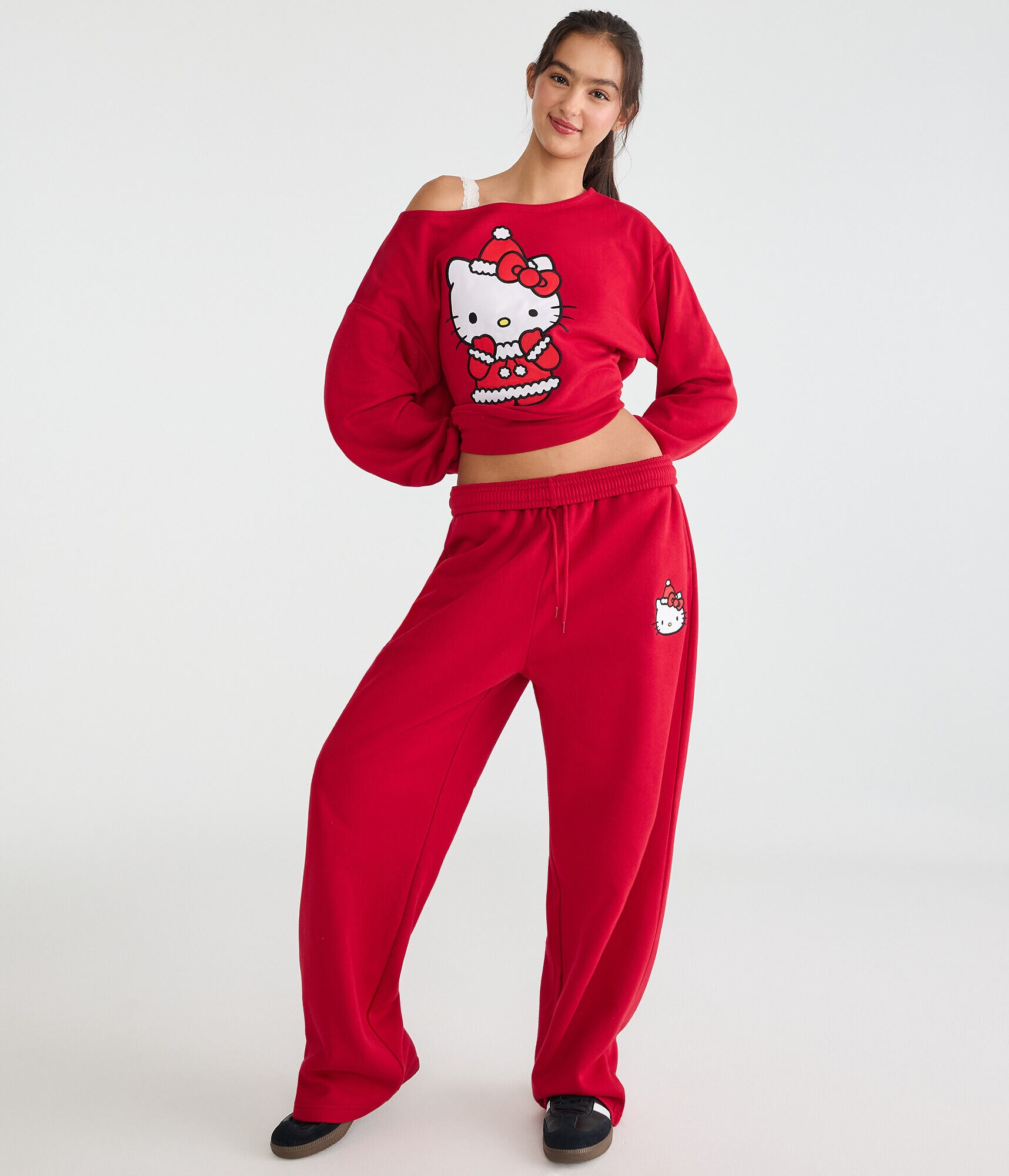 Hello Kitty | Aero Santa Suit Straight Leg Sweatpants