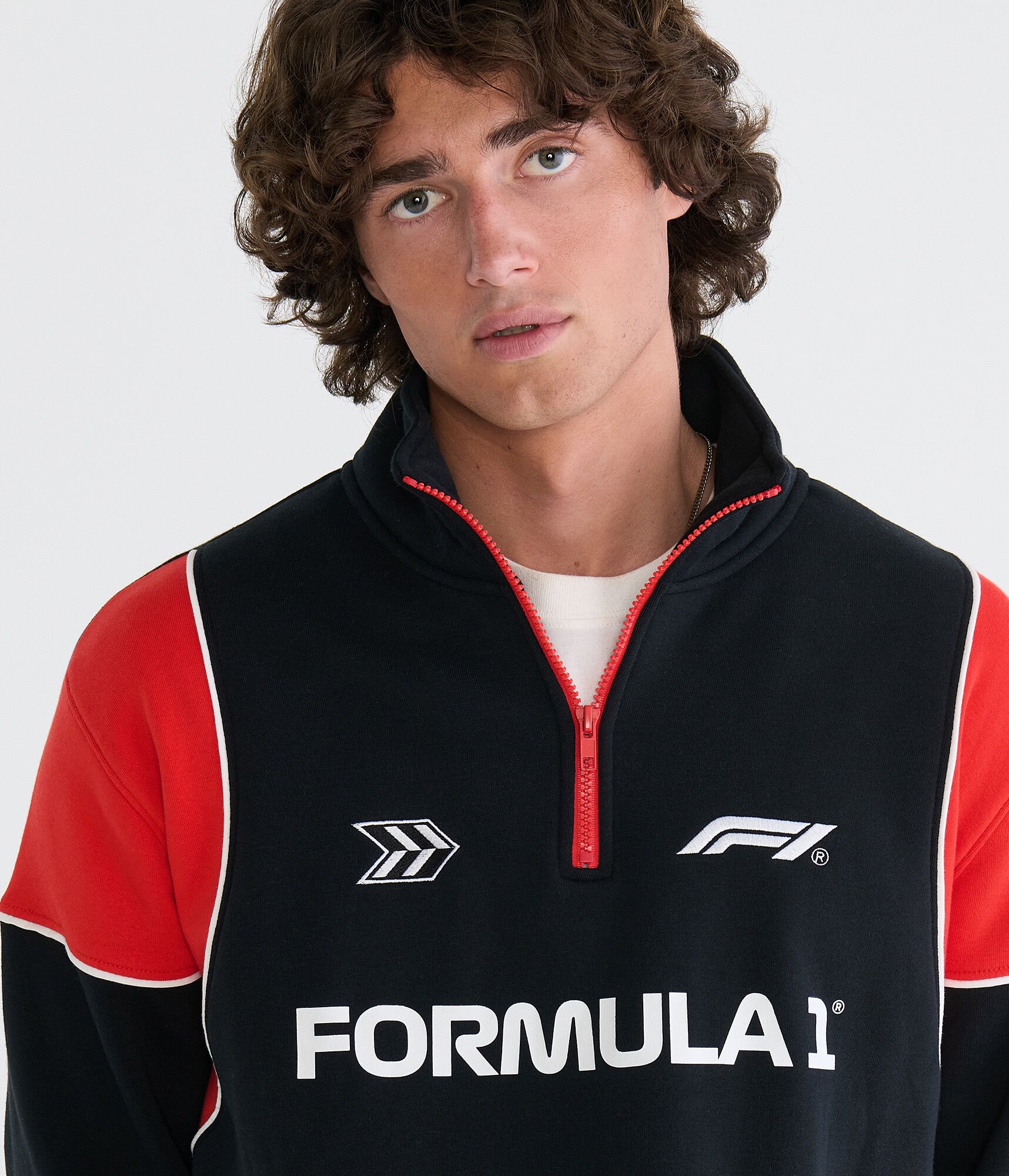 Formula 1&reg; World Tour 2026 Quarter-Zip Sweatshirt