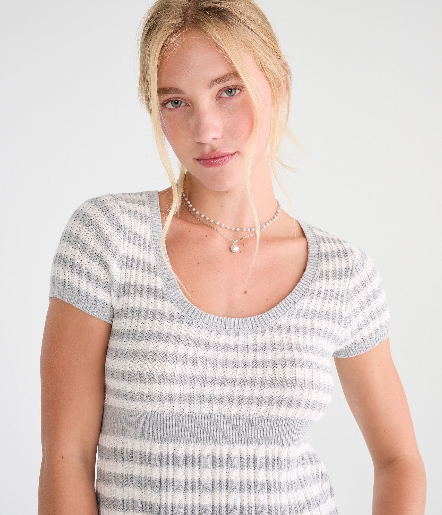 Short Sleeve Striped Scoop-Neck Babydoll Sweater