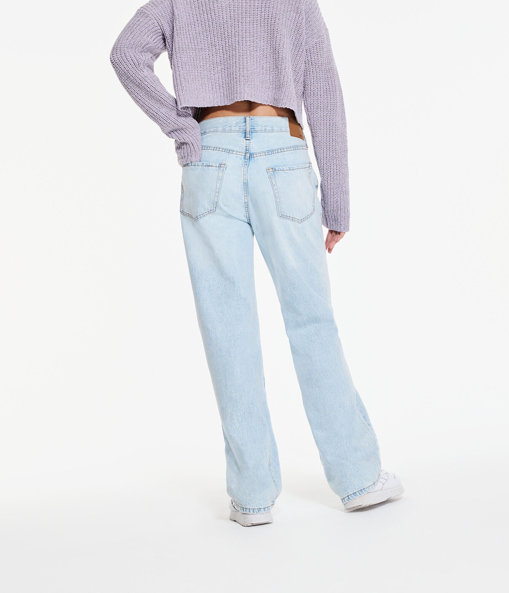 Low-Rise Skater Premium Air Jean