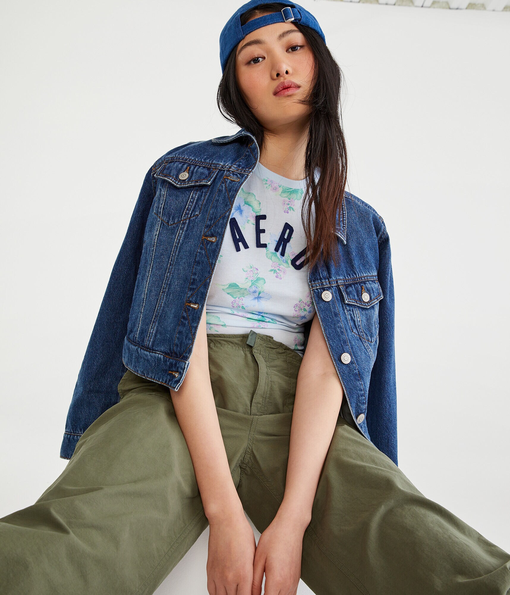 Aero Tropical Floral Appliqu&eacute; Graphic Tee