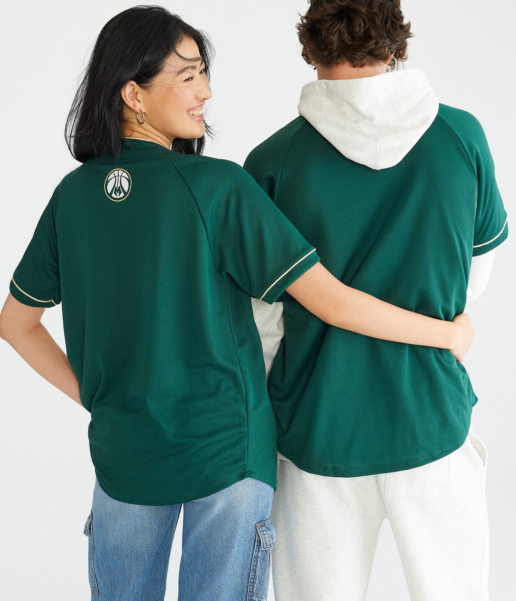 【¥ellow Bucks着用】FOOTBALL SHIRT Milwaukee Bucks Top