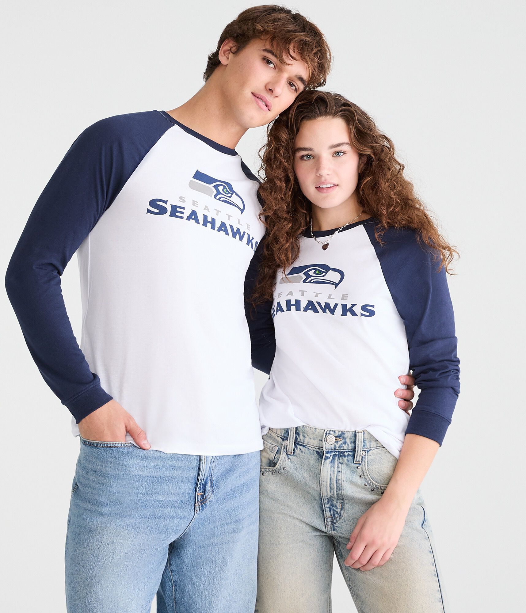 Long Sleeve Seattle Seahawks Relaxed Raglan Graphic Tee