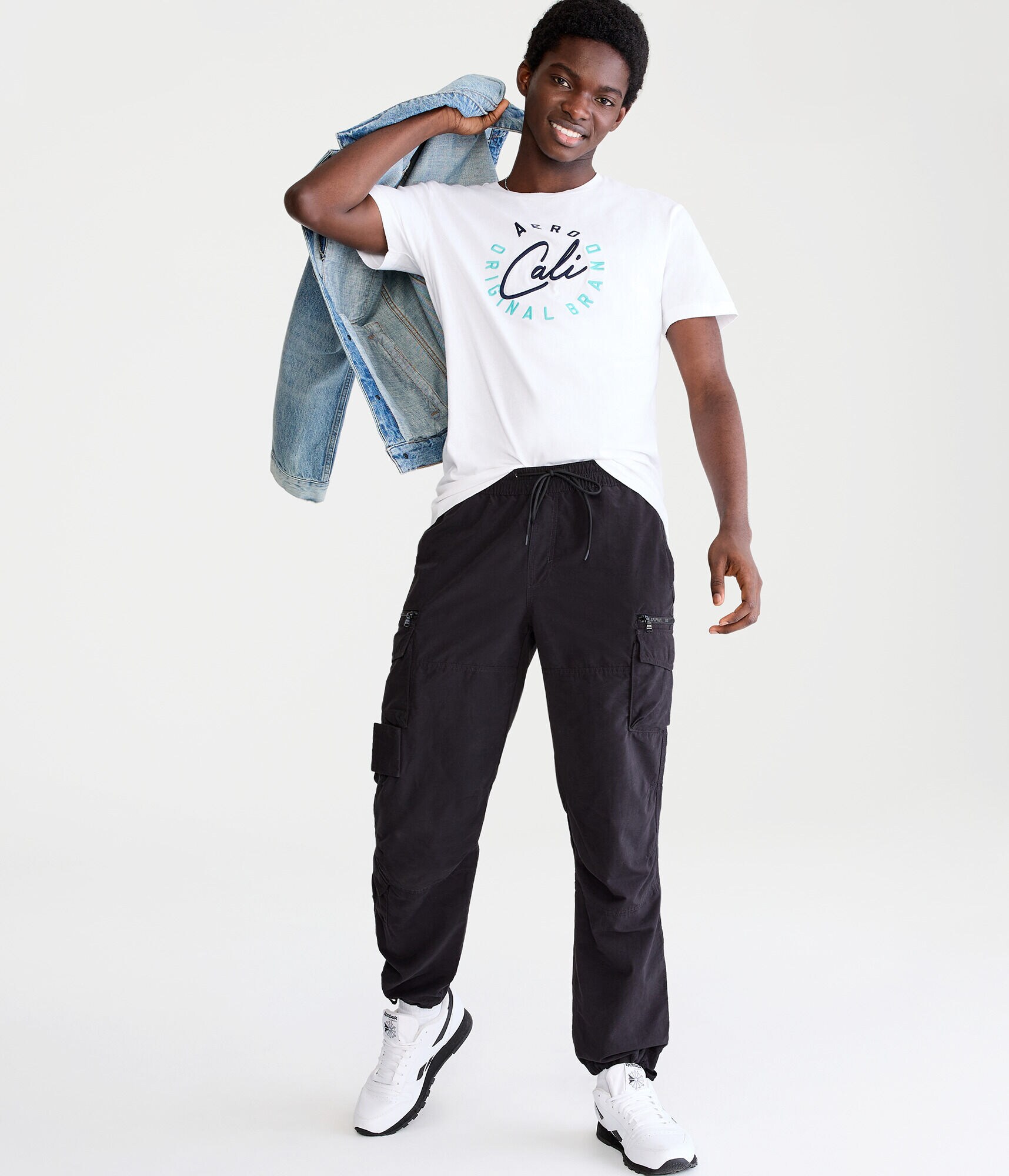 Aero Cali Circle Graphic Tee