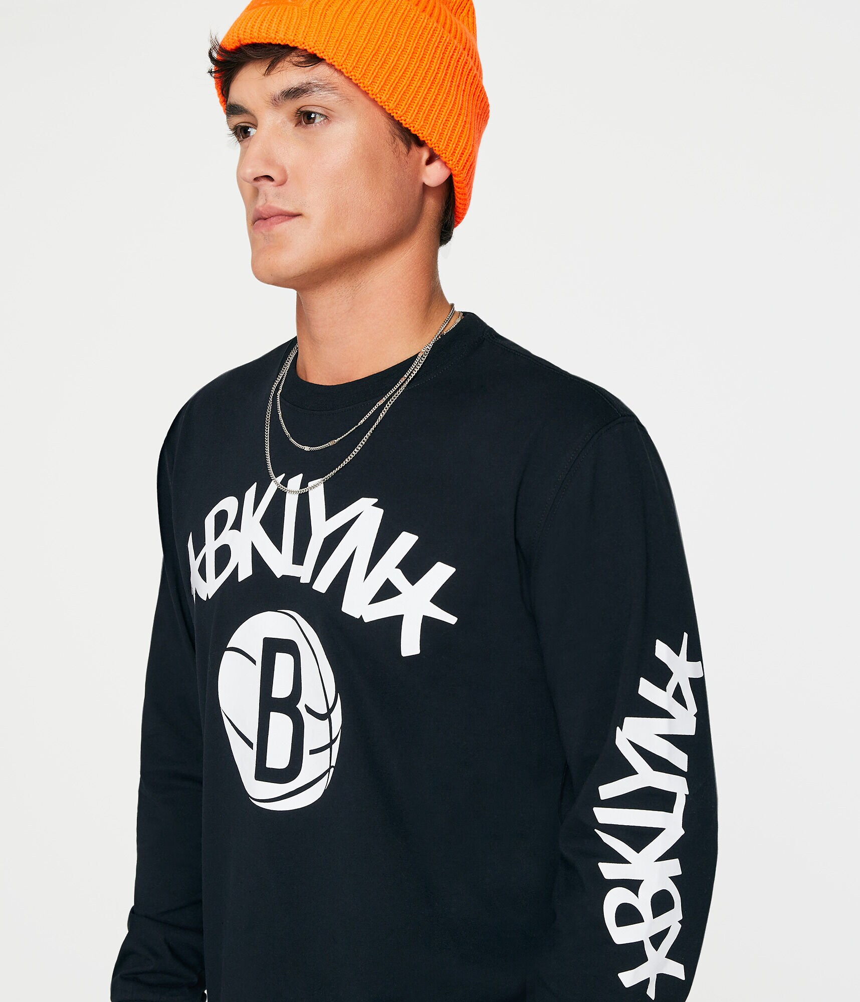 Long Sleeve Brooklyn Nets Graphic Tee