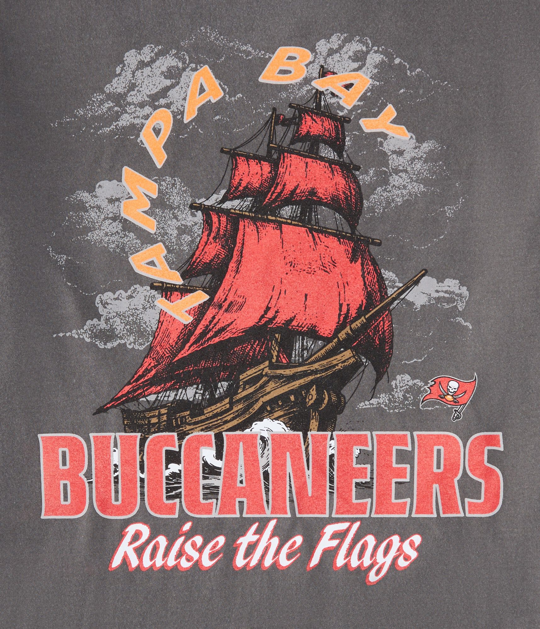 Tampa Bay Buccaneers Ship Relaxed Graphic Tee