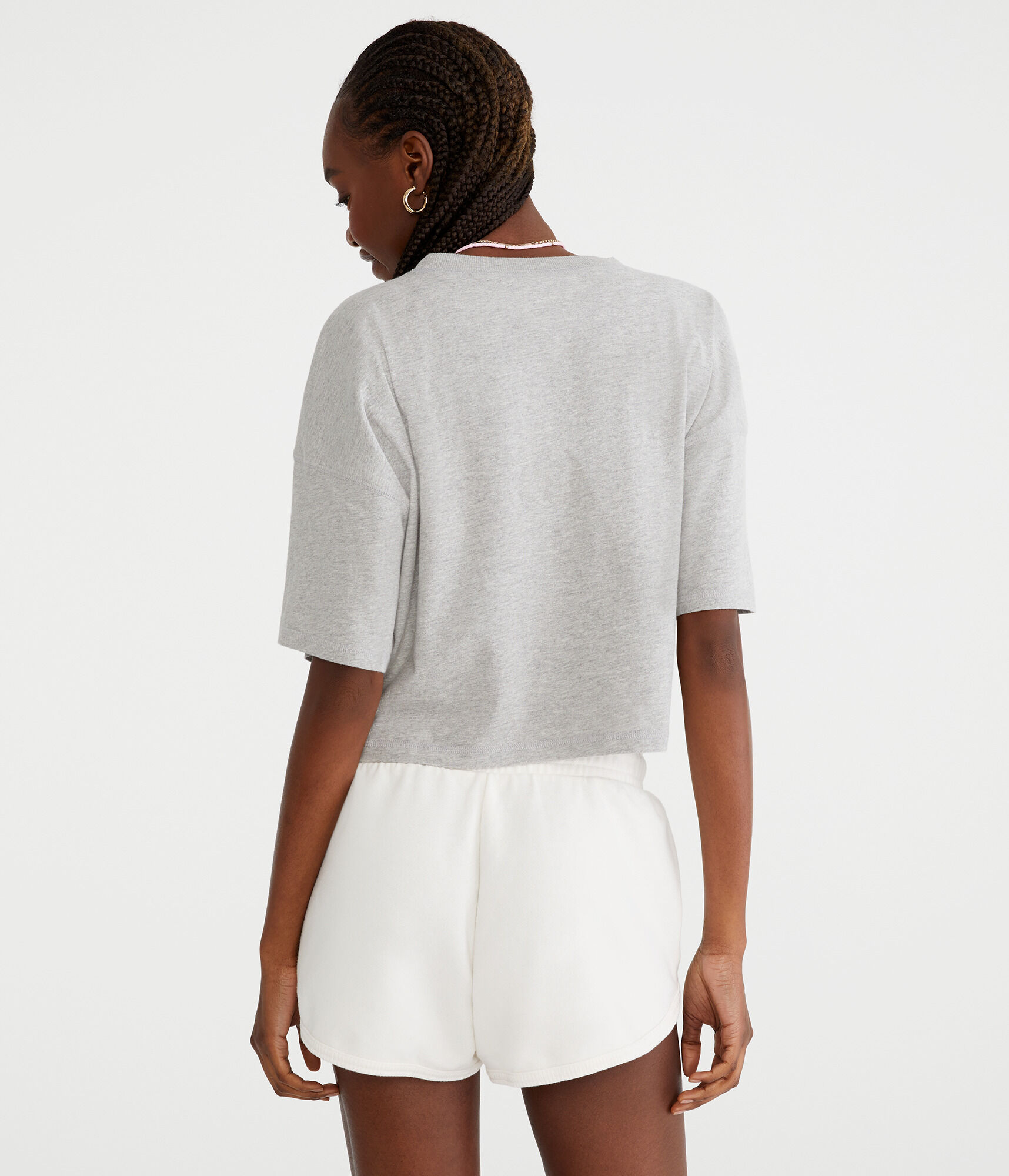 Hamptons Beach Chair Cropped Boyfriend Graphic Tee