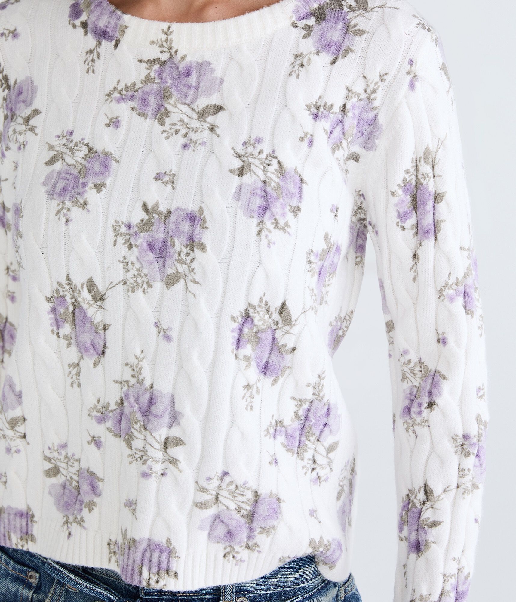 Floral Cable Knit Crew Sweater