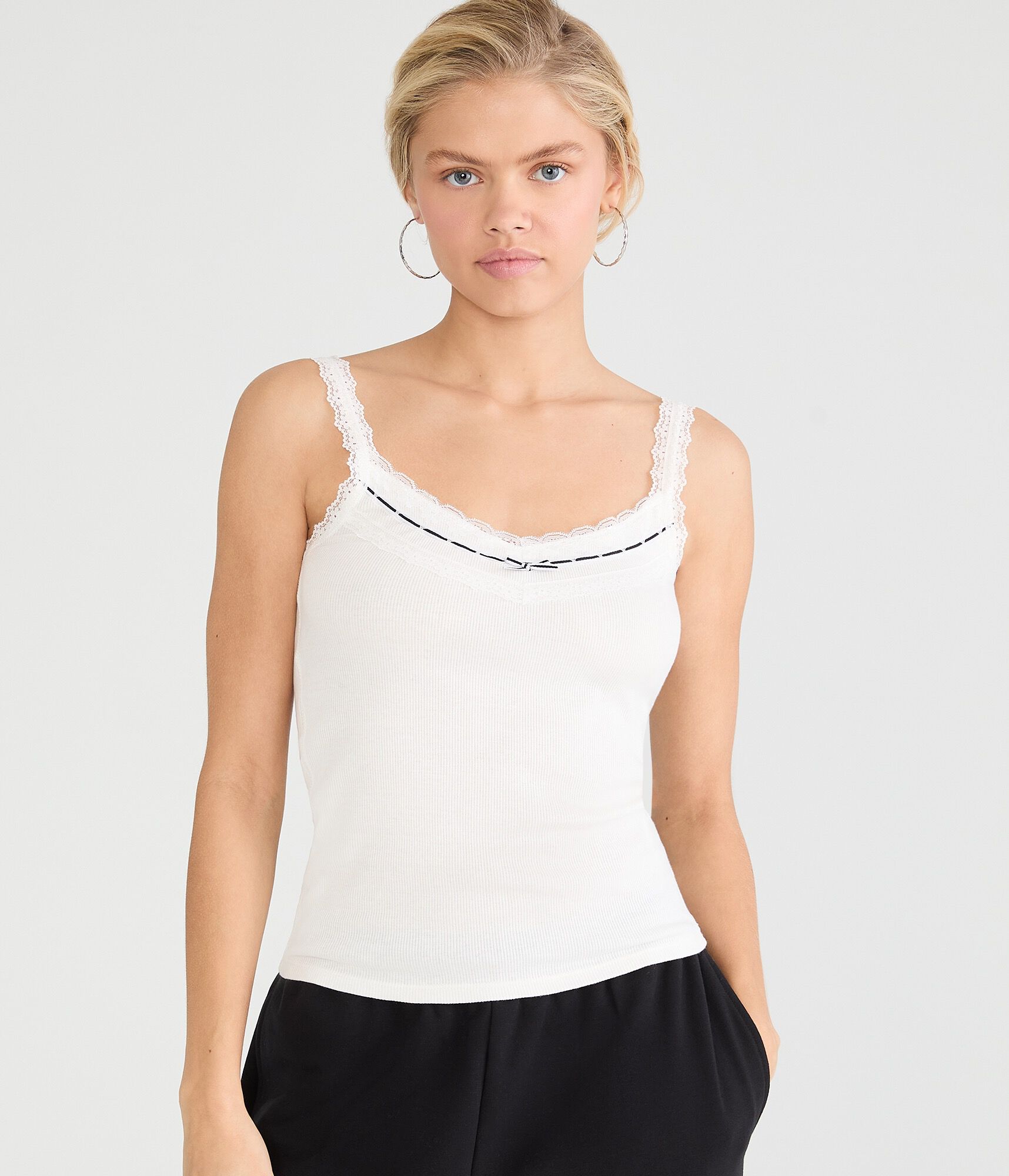 Ribbon & Lace Scoop-Neck Tank