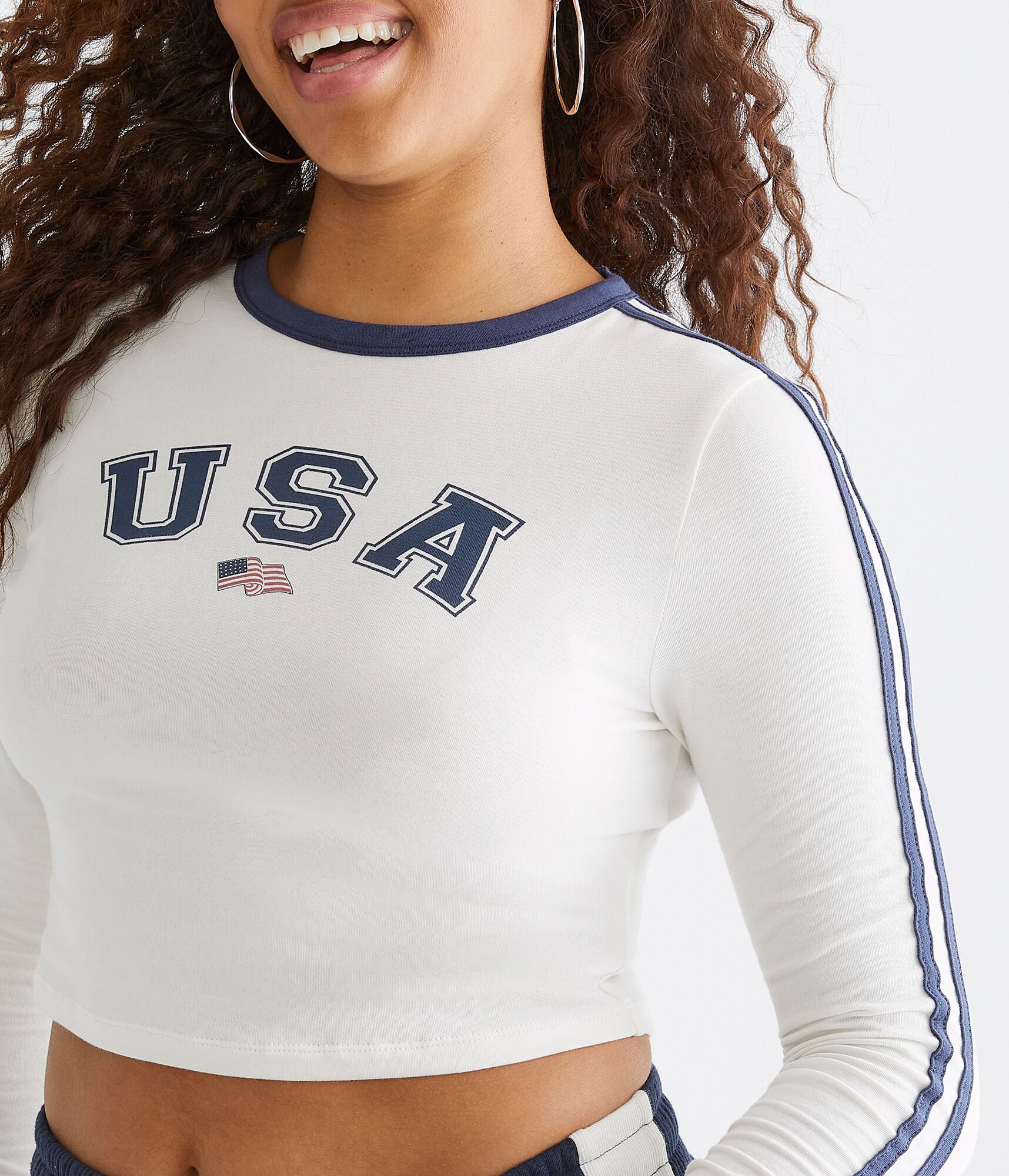 Long Sleeve Sporty Cropped Graphic Tee