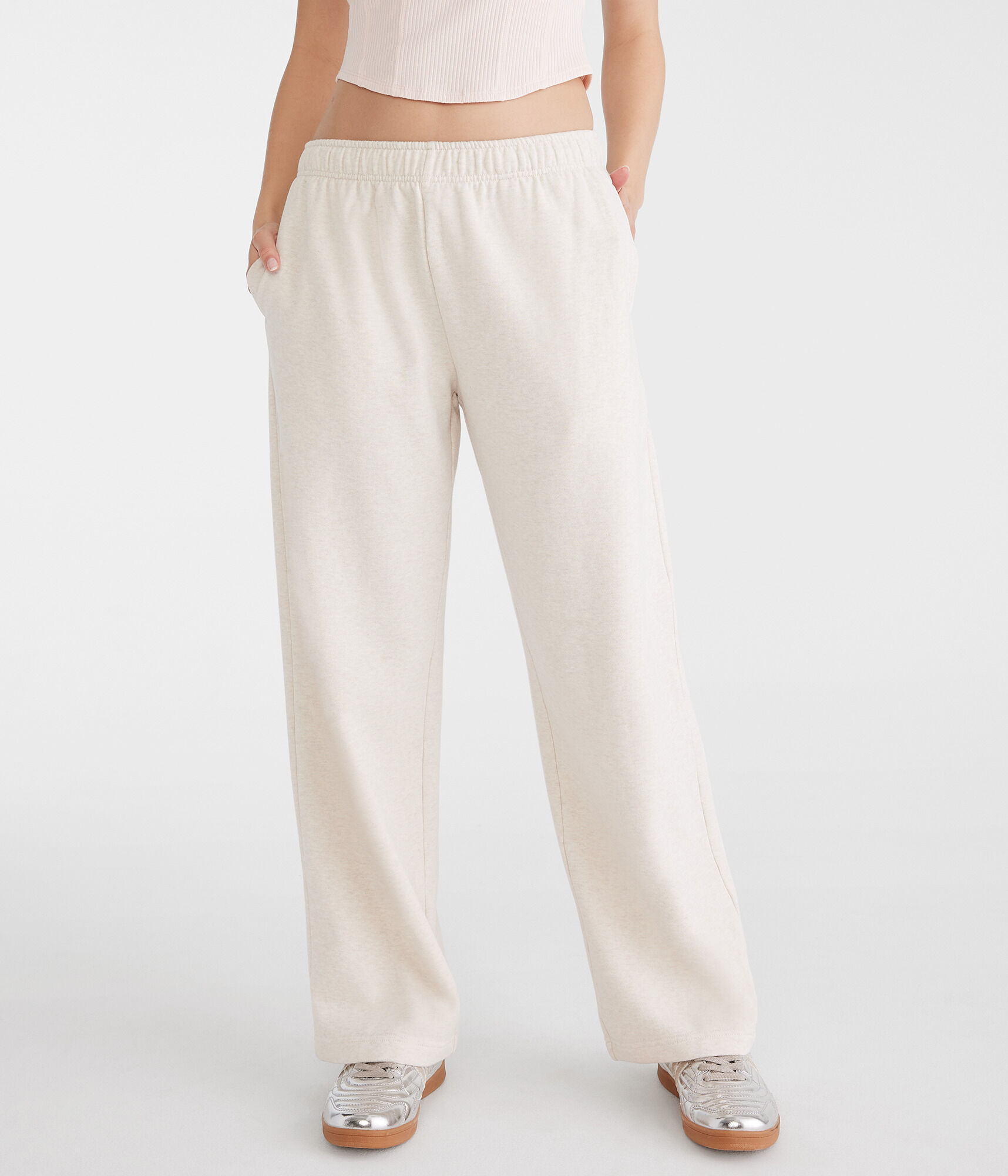 Cloud Soft Mid-Rise Straight Leg Sweatpants