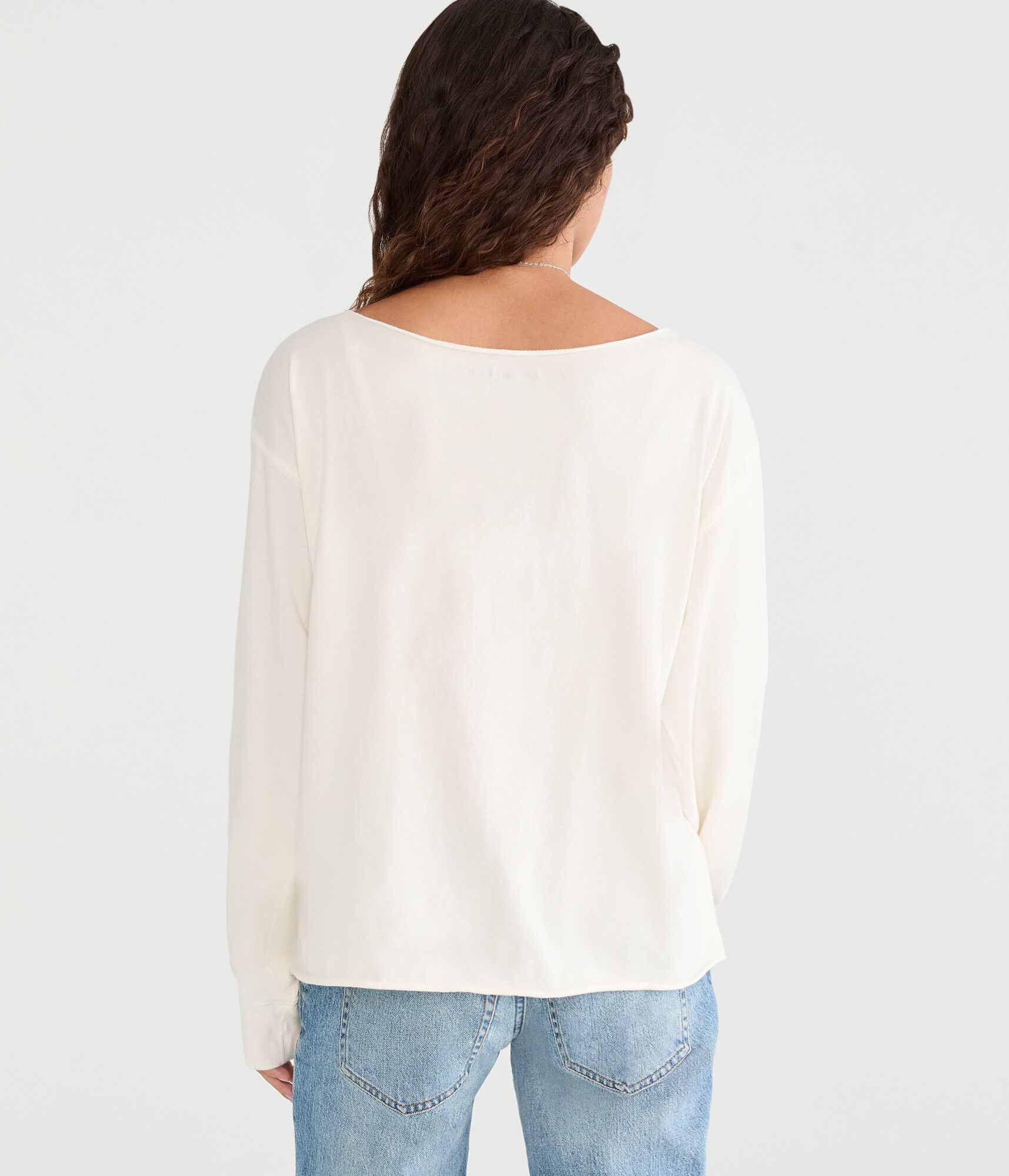 Long Sleeve Butterfly Off-The-Shoulder Vintage Fit Graphic Tee