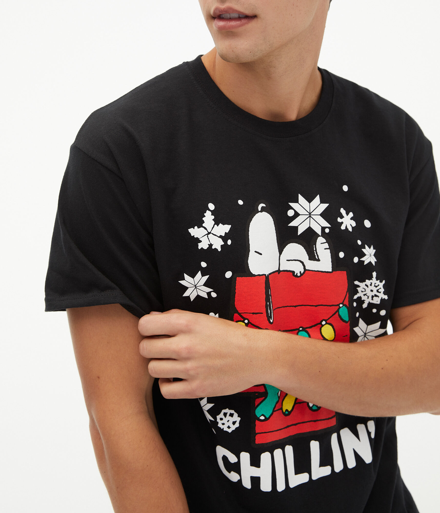 Snoopy Chillin' Christmas Graphic Tee