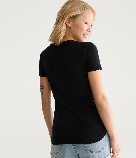 Aero Floral Appliqué Graphic Tee Aero Floral Appliqué Graphic Tee