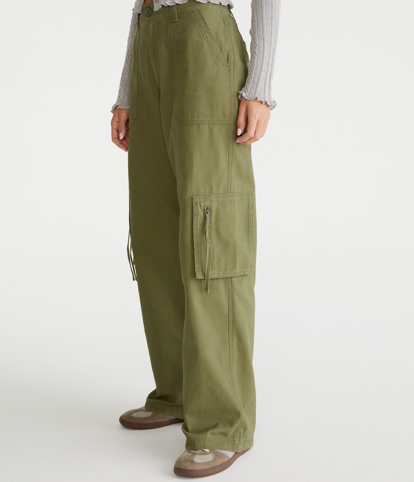 Mid-Rise Straight Utility Cargo Pants