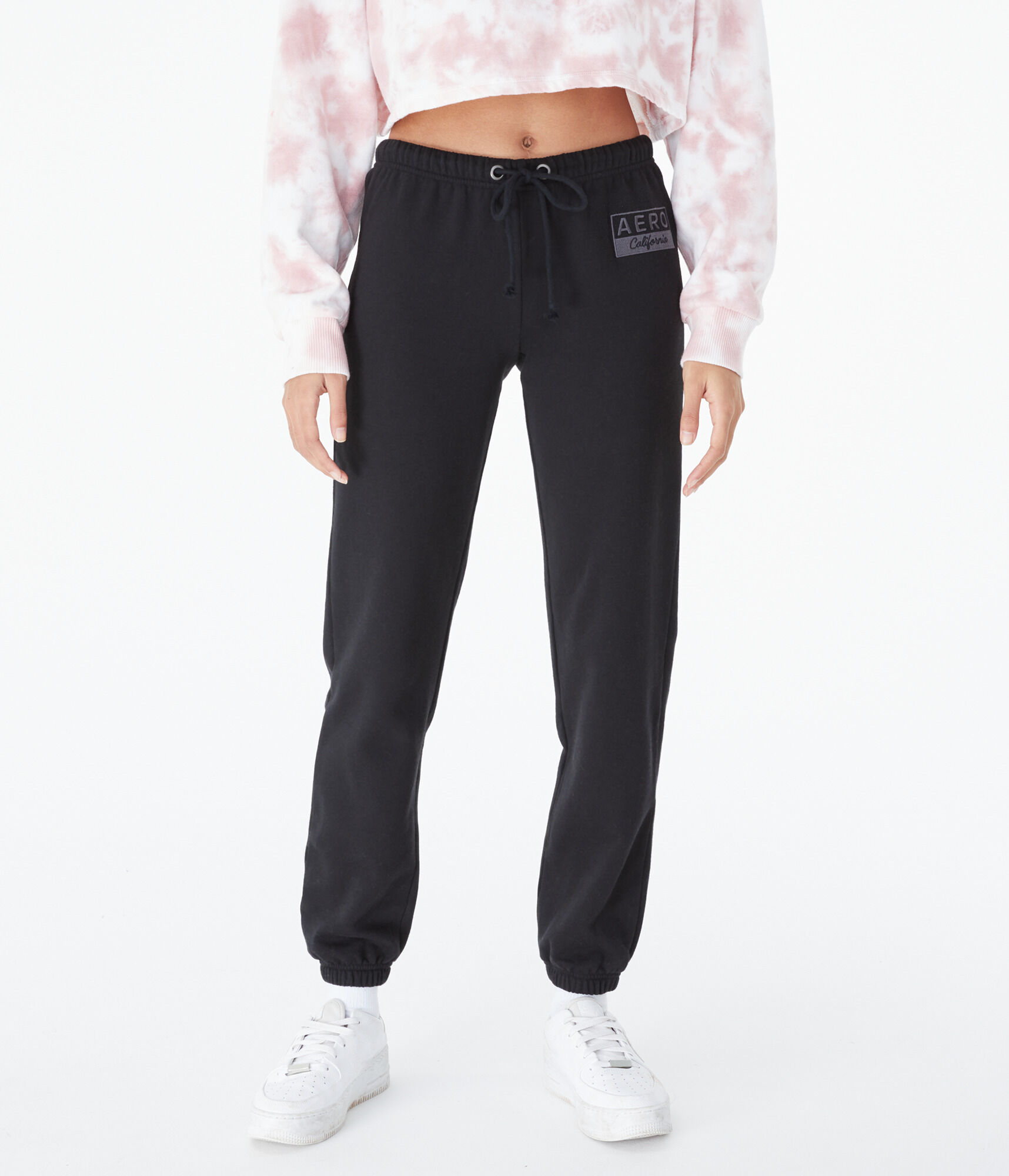 Aero California Box Logo Cinched Sweatpants***