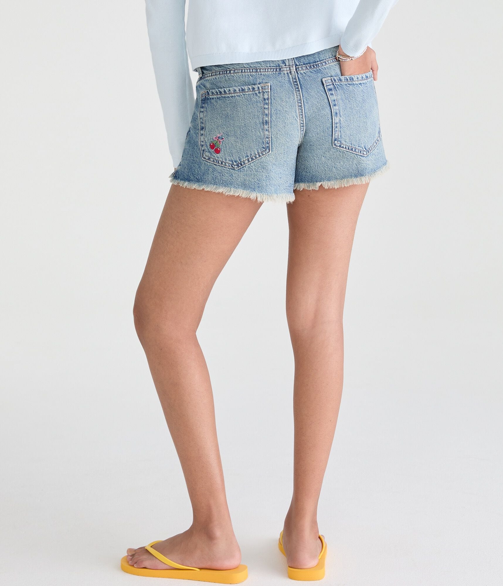 Low-Rise Baggy Denim Shorts 4"
