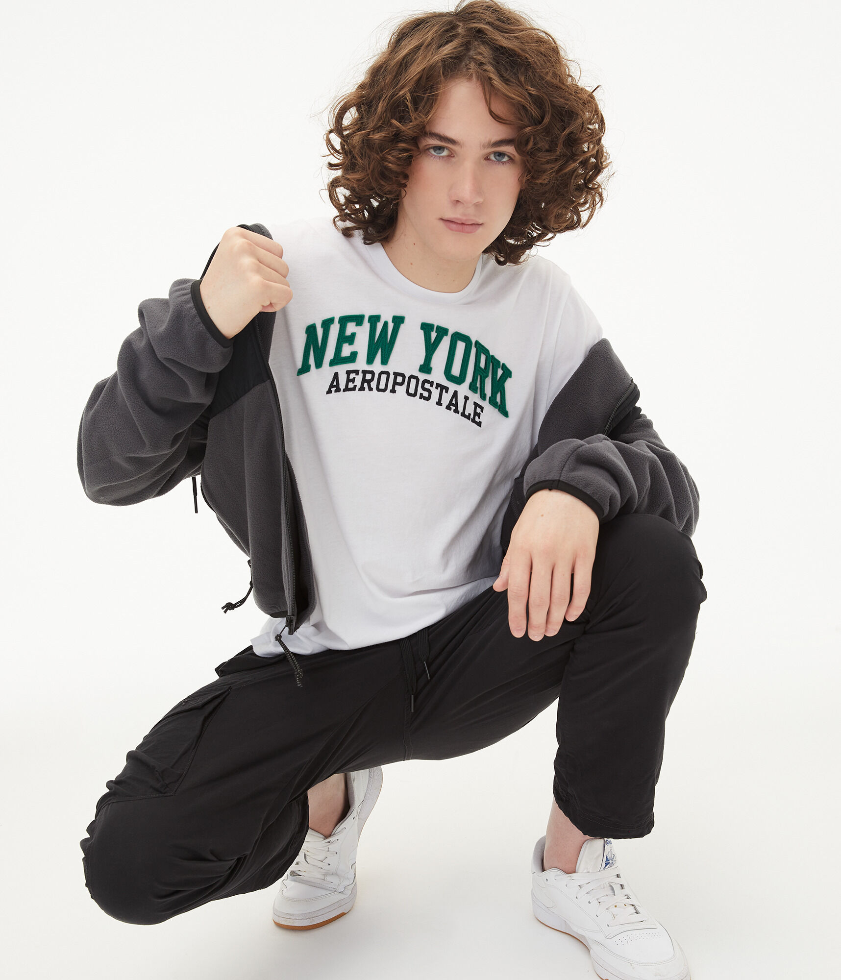 New York Aeropostale Logo Appliqu&eacute; Graphic Tee