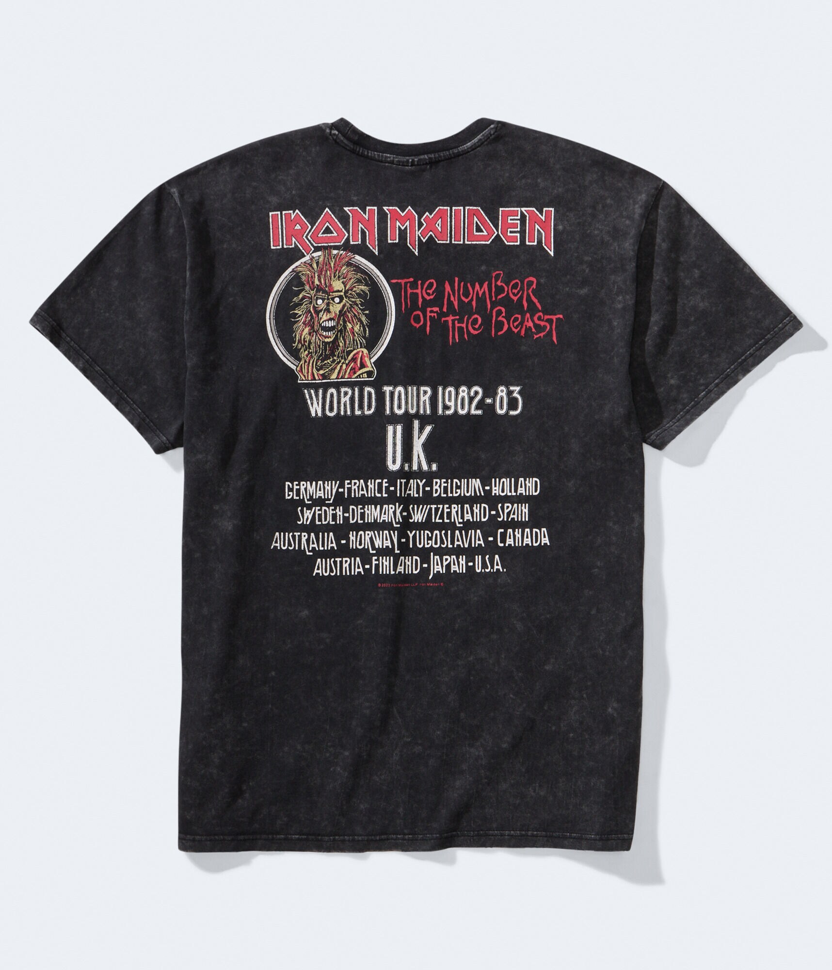 Newera■Iron Maiden Back Graphic T-Shirt■送料込 Yazbek Iron Maiden Size M Men's Black Graphic T Shirt The