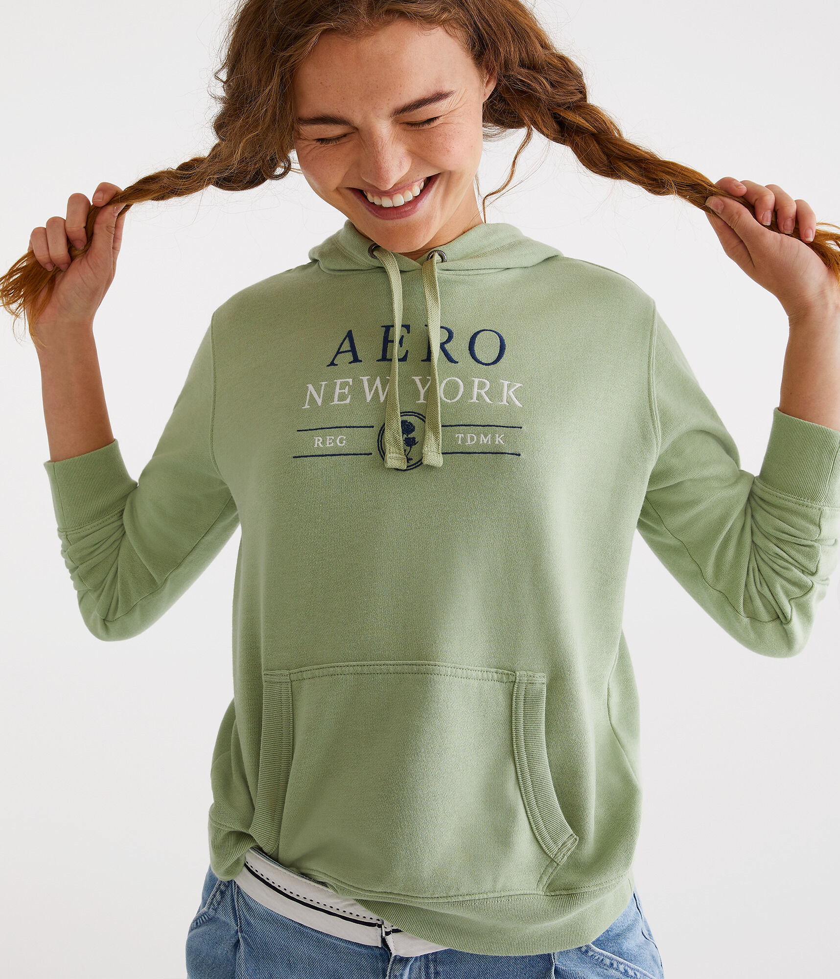 Aero New York Pullover Hoodie
