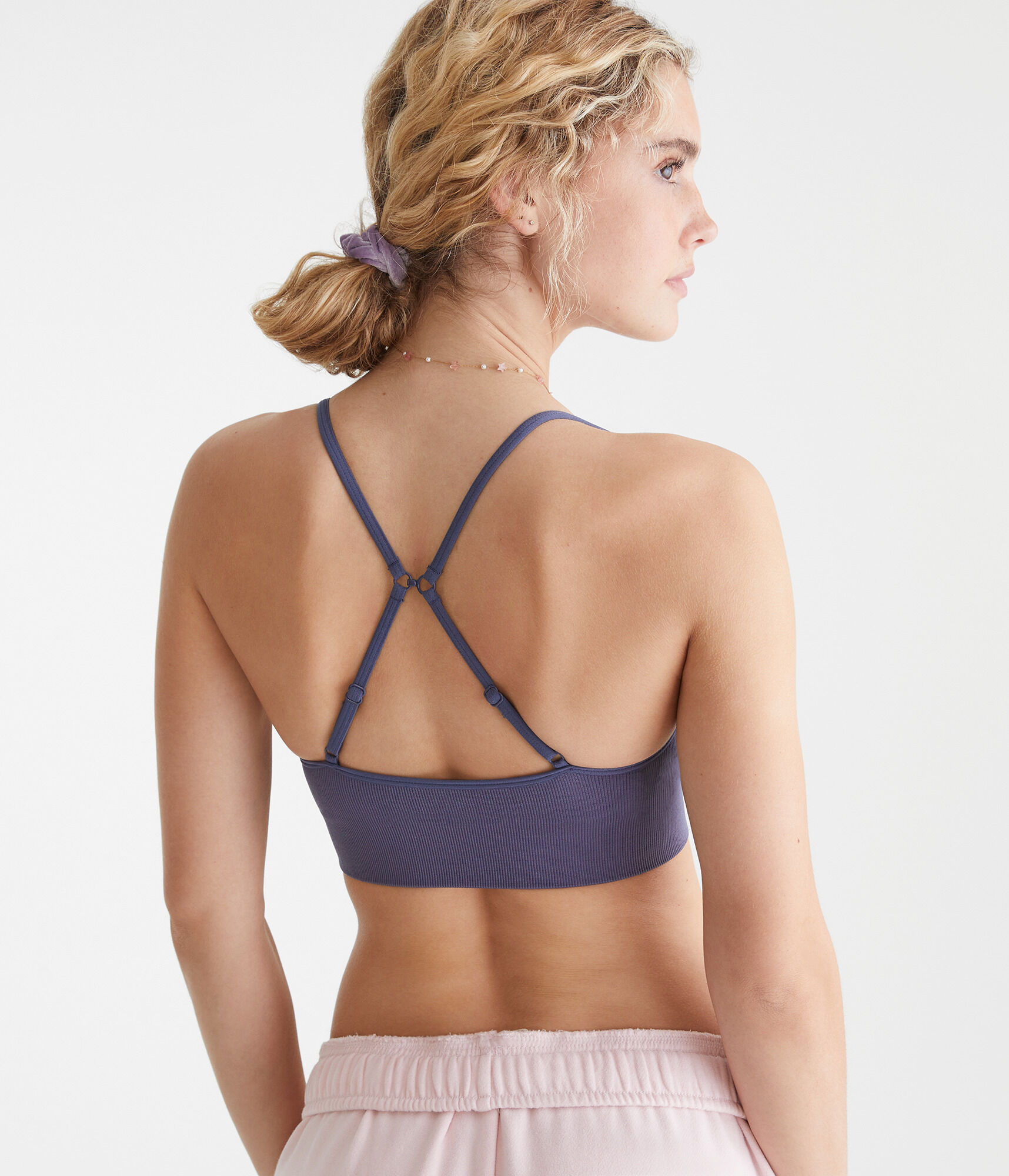 Wear 2 Ways Seamless Ribbed Bralette