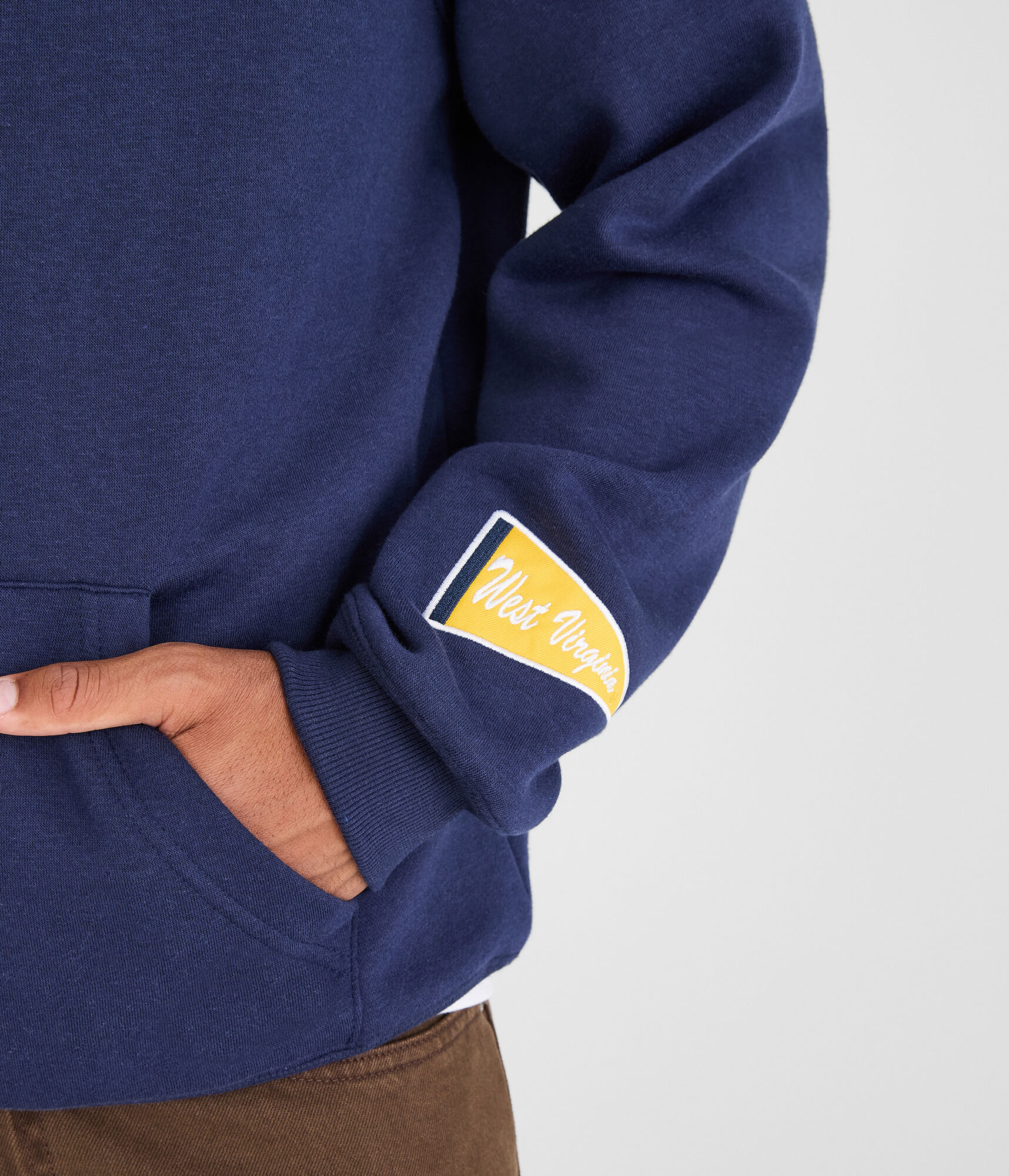 West Virginia Mountaineers Pullover Hoodie