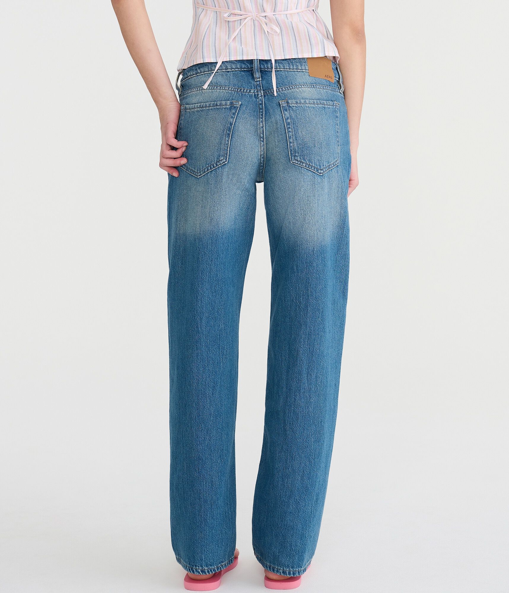 Low-Rise Baggy Bows Jean