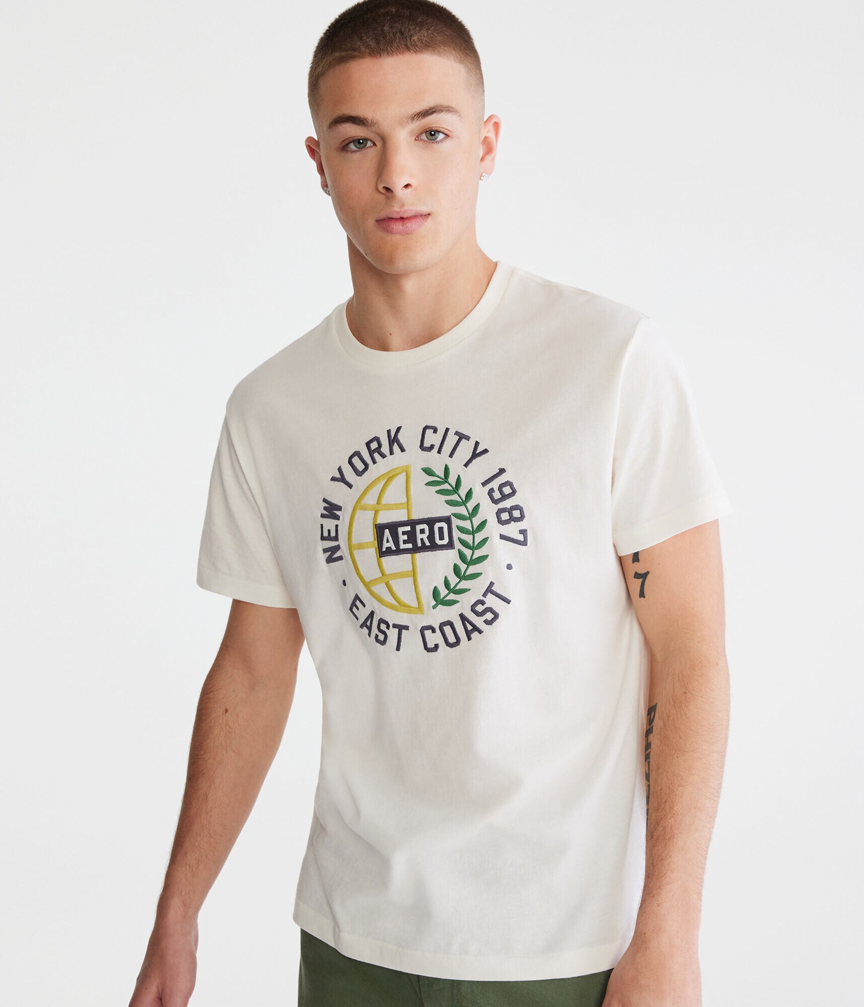 Aero East Coast Globe Appliqu&eacute; Graphic Tee