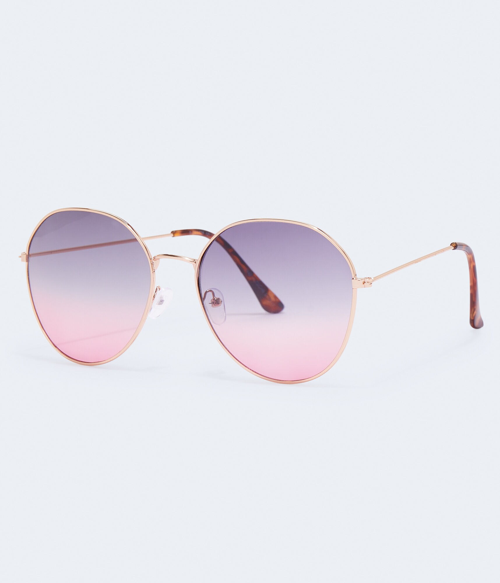 Large Ombr&eacute; Oval Sunglasses