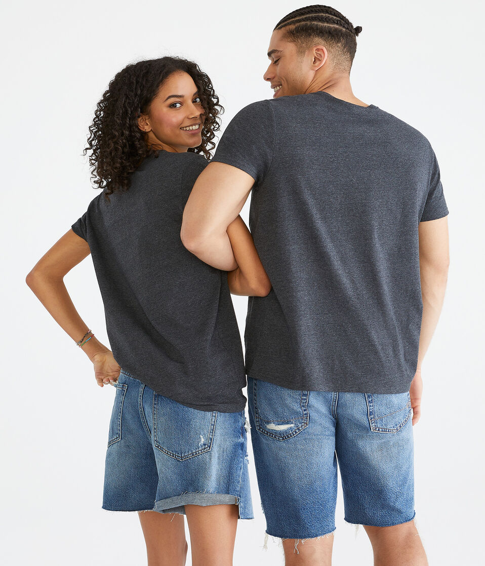 AERO | CAMP SNOOPY™ Cliff Crossing Relaxed Tee