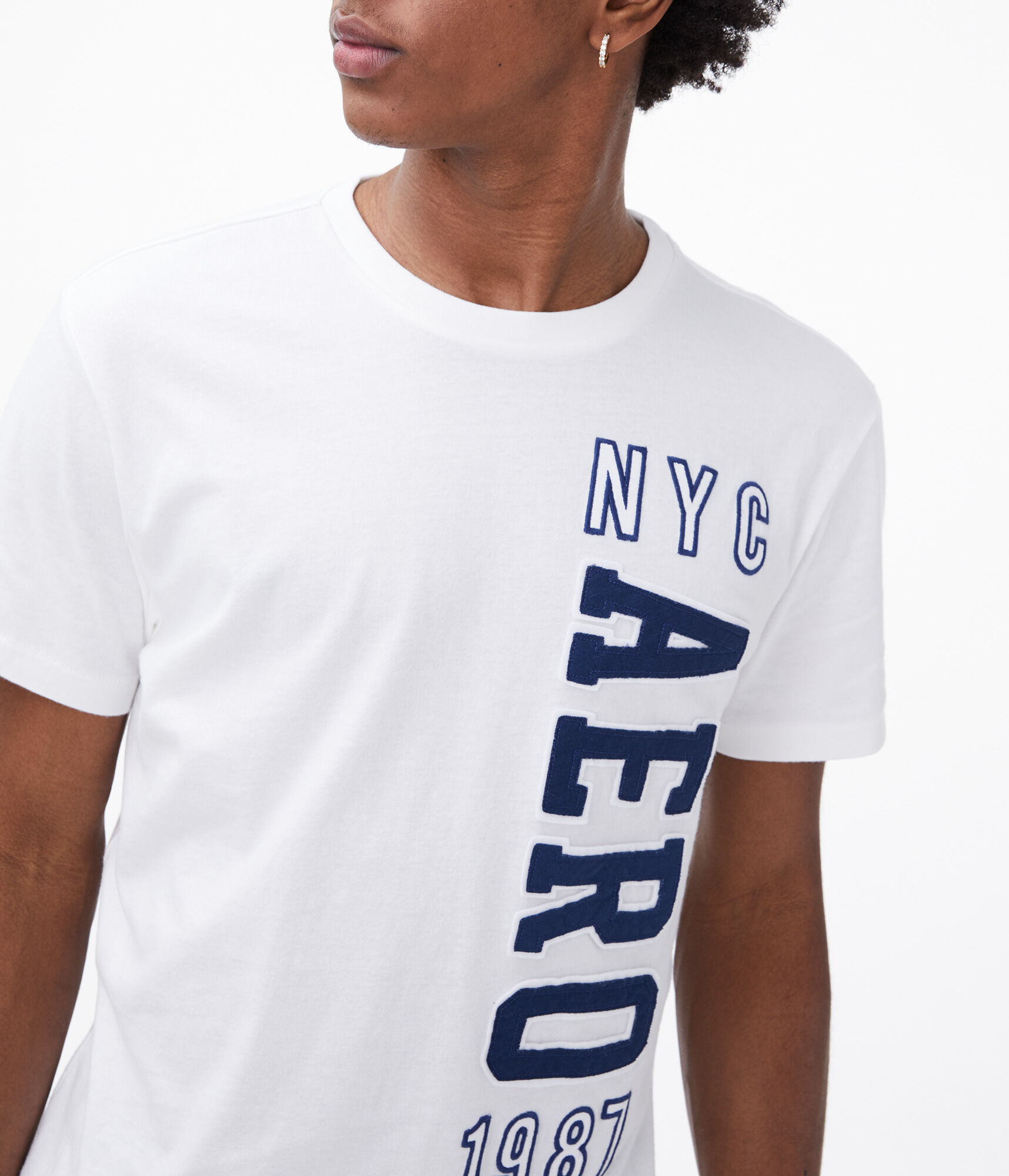 Vertical Aero Logo Appliqu&eacute; Graphic Tee